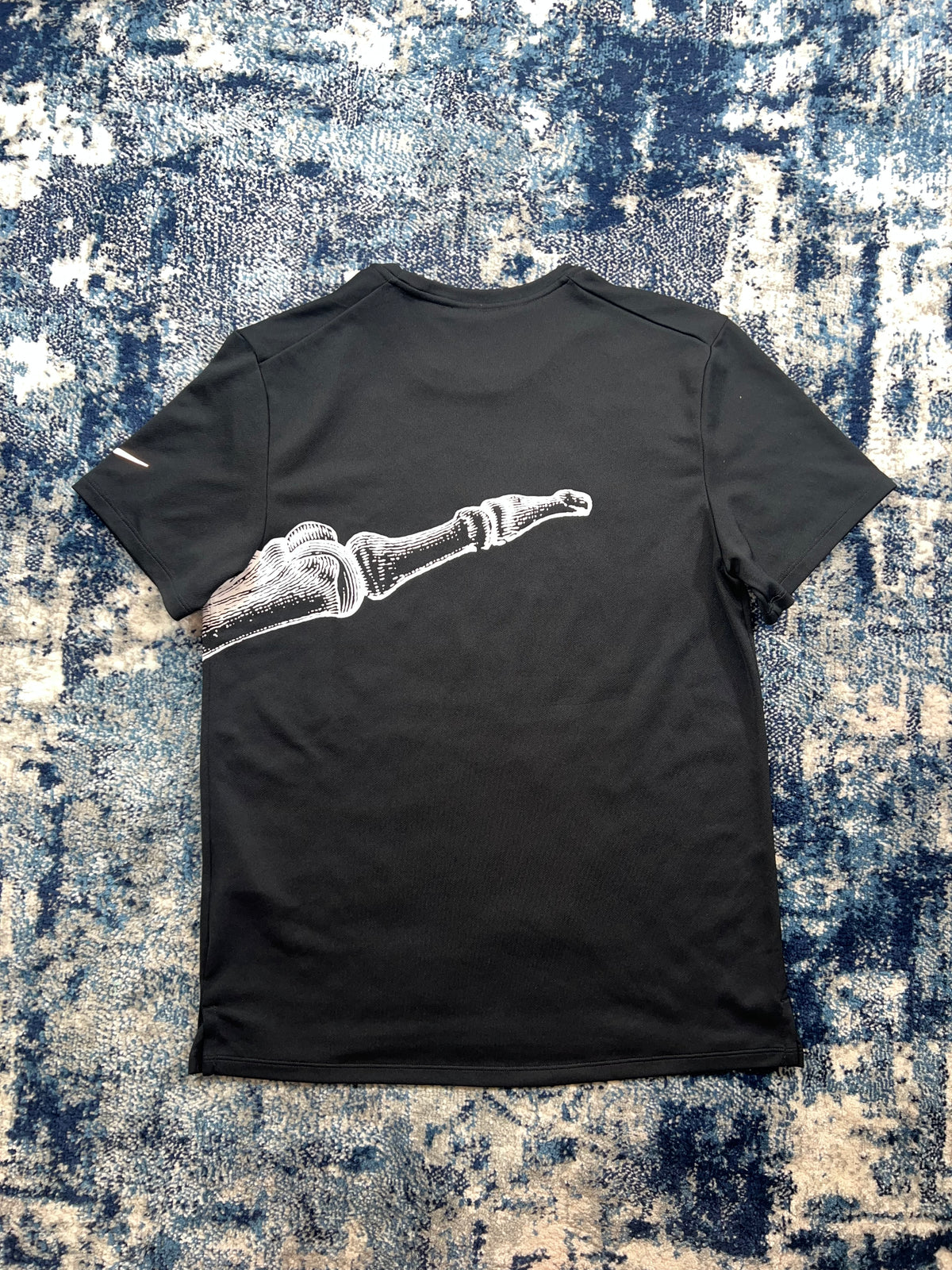 Nike Running Division Bone Miler T-Shirt Black Men’s Small in Black, men's Small – detail view