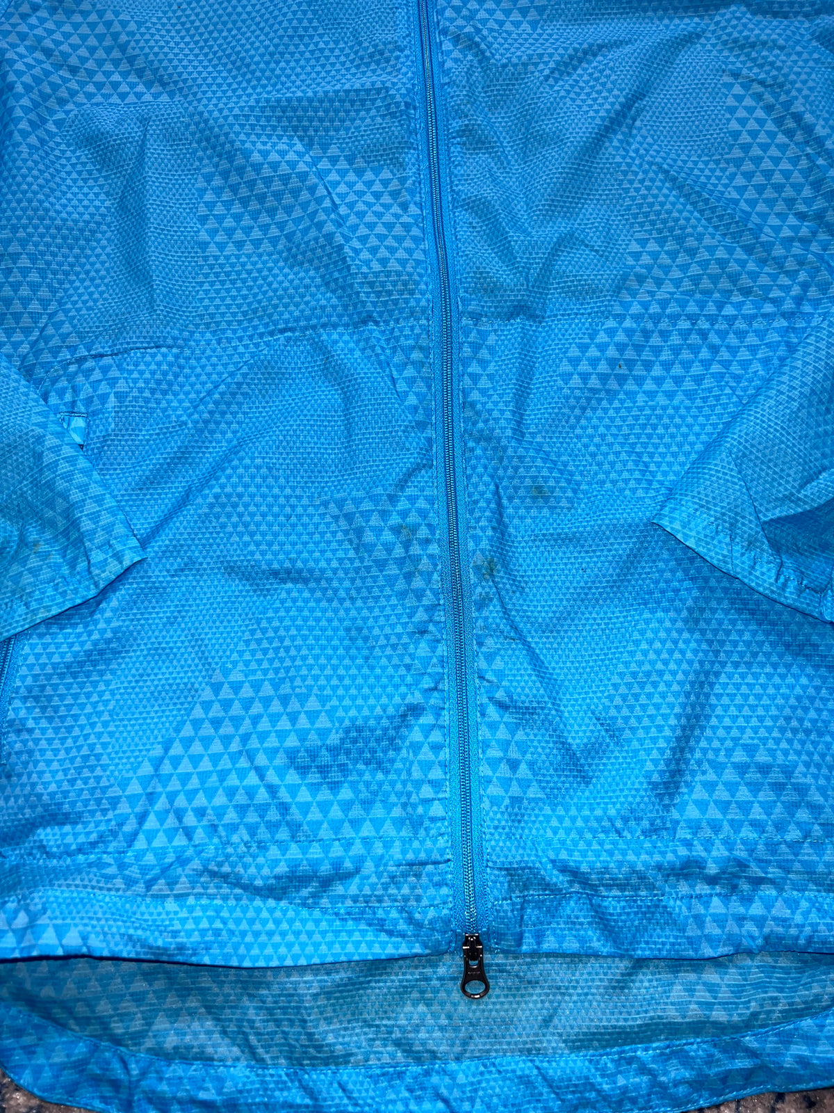 Nike Lightweight Reflective Windrunner Jacket Light Blue Men’s Medium in Light Blue, men's Mixed Sizes – detail view