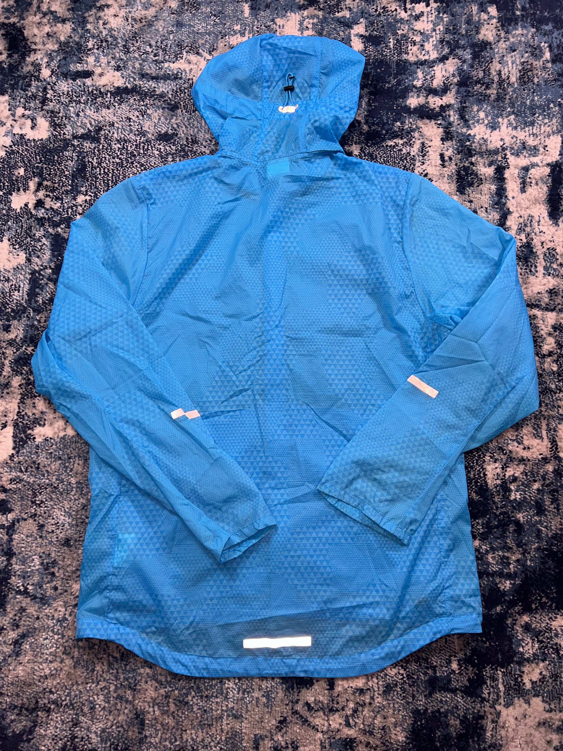 Nike Lightweight Reflective Windrunner Jacket Light Blue Men’s Medium in Light Blue, men's Mixed Sizes – detail view