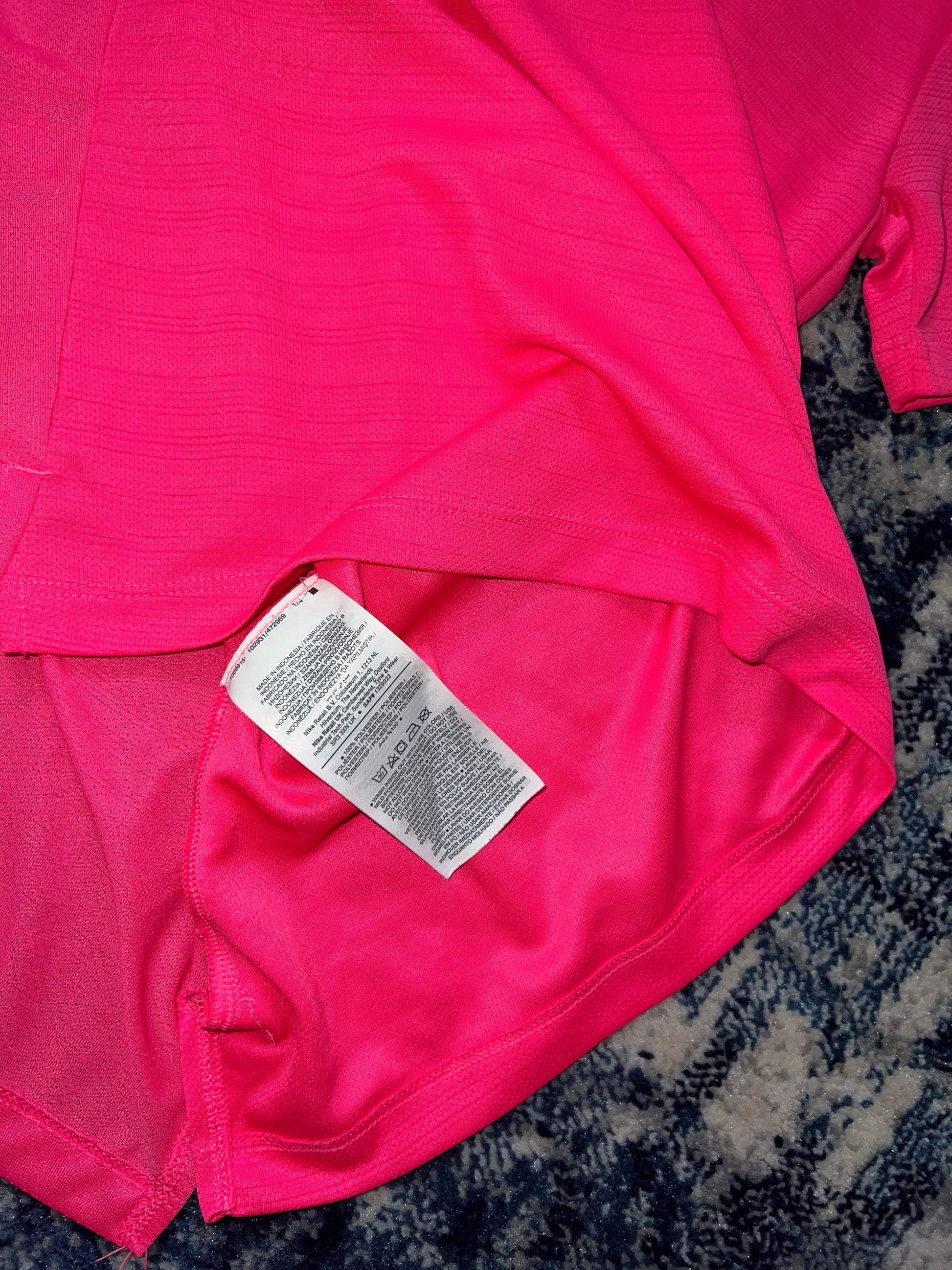 Nike Miler T-Shirt & Flex Stride Shorts Running Gym Set OG Hot Pink – Men's Medium in OG Hot Pink, men's Medium – detail view