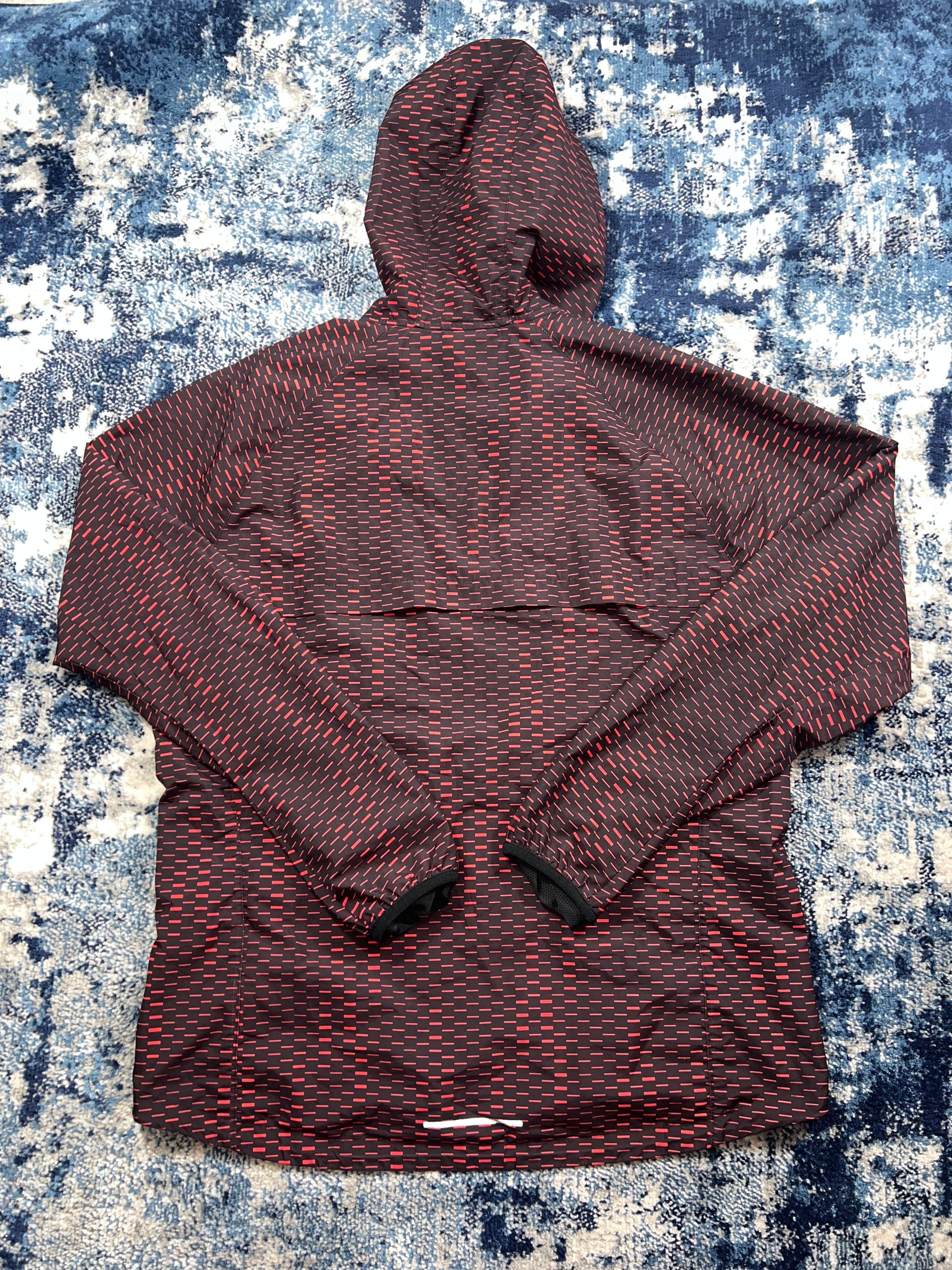 Nike Racer Fuse Digital Dash Windrunner Jacket Red Black Men’s Large – Red / Black in Red / Black, men's Large – detail view