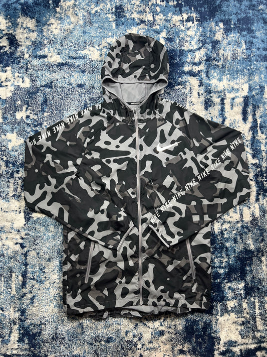 Nike Camo Reflective Windrunner Jacket Grey Black Men’s Small – Grey / Black in Grey / Black, men's Small – front view