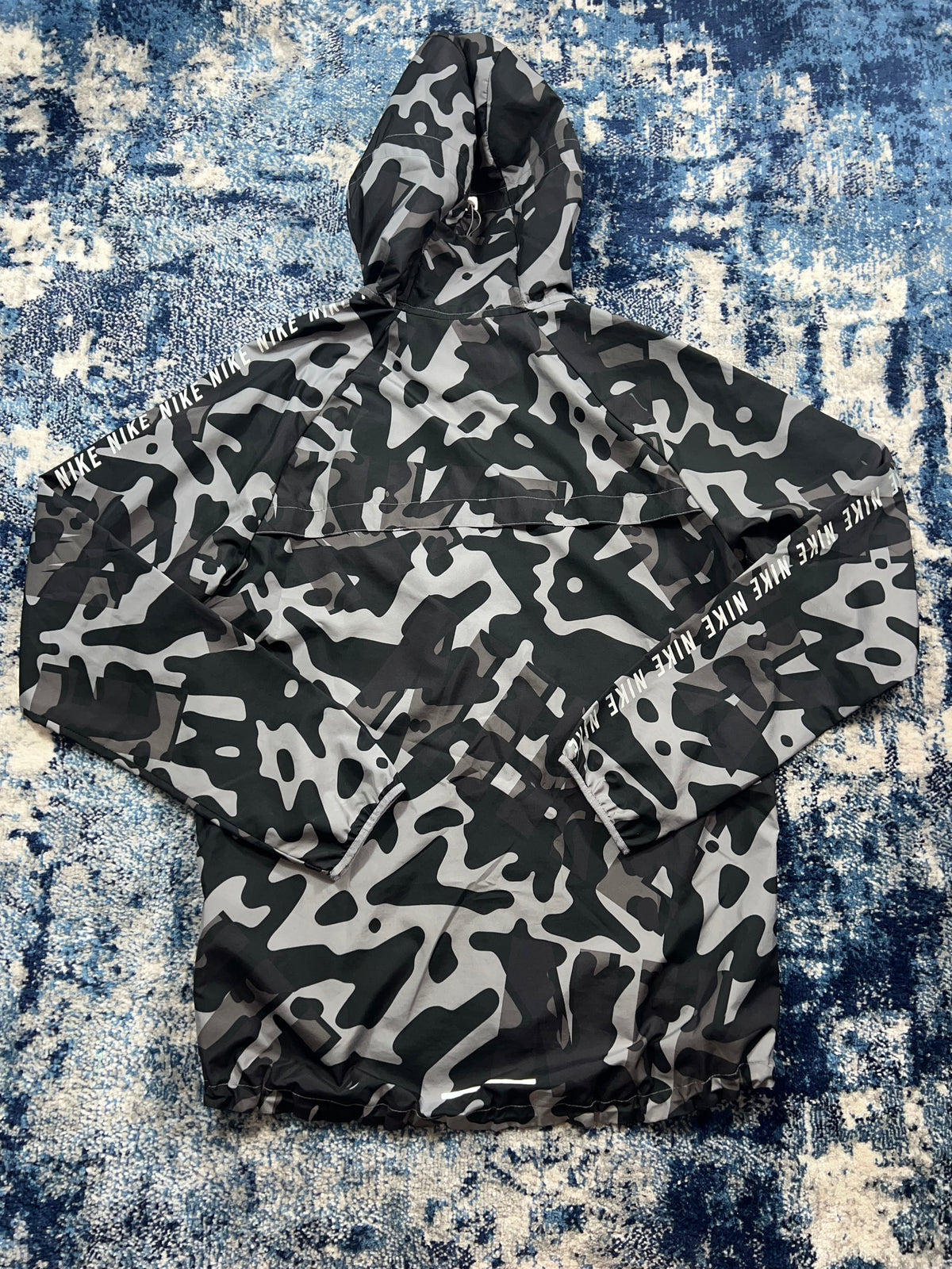 Nike Camo Reflective Windrunner Jacket Grey Black Men’s Small – Grey / Black in Grey / Black, men's Small – detail view