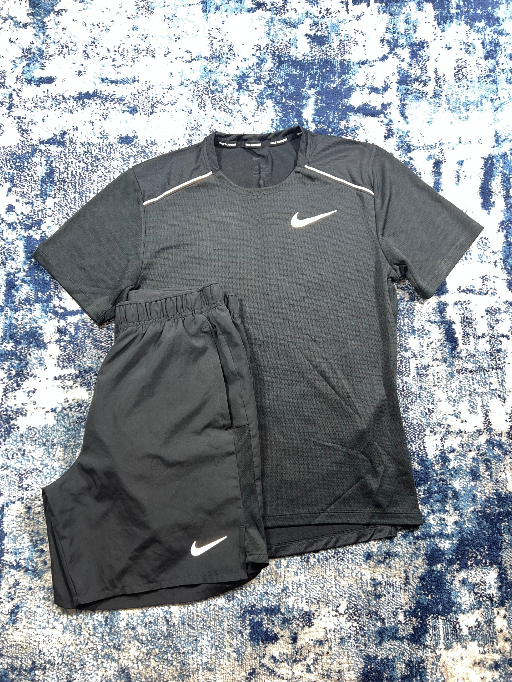 Nike Aerolayer 3 Piece Miler T-Shirt Challenger Shorts Gilet Running Set Black Small – Men's Small in Black, men's Small –…