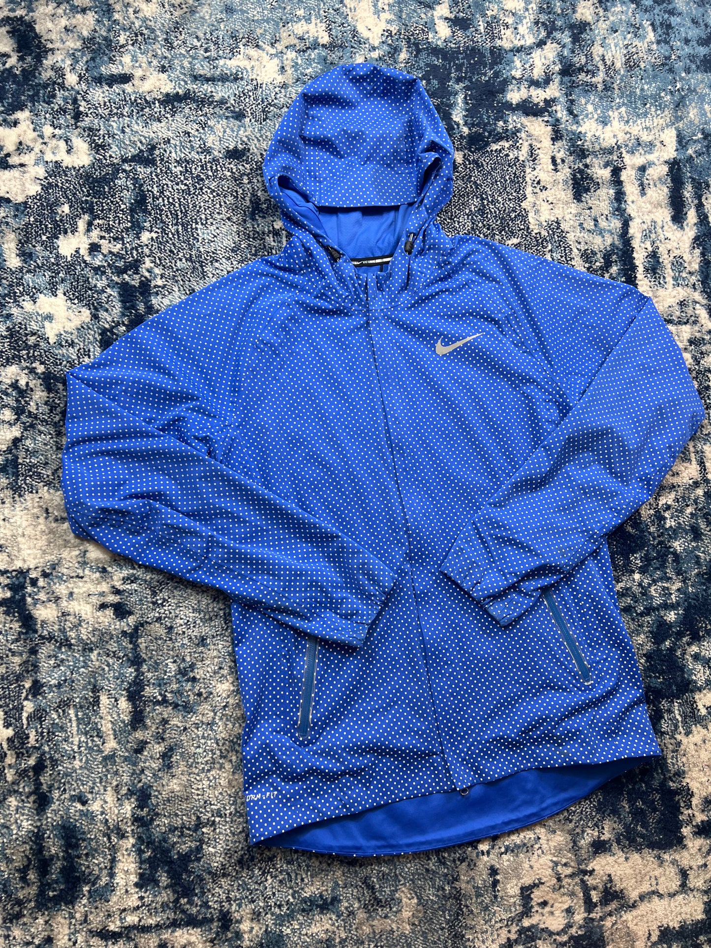 Nike Flash Storm-FIT Jacket Blue All Over Reflective Men’s Small in Blue, men's Small – detail view