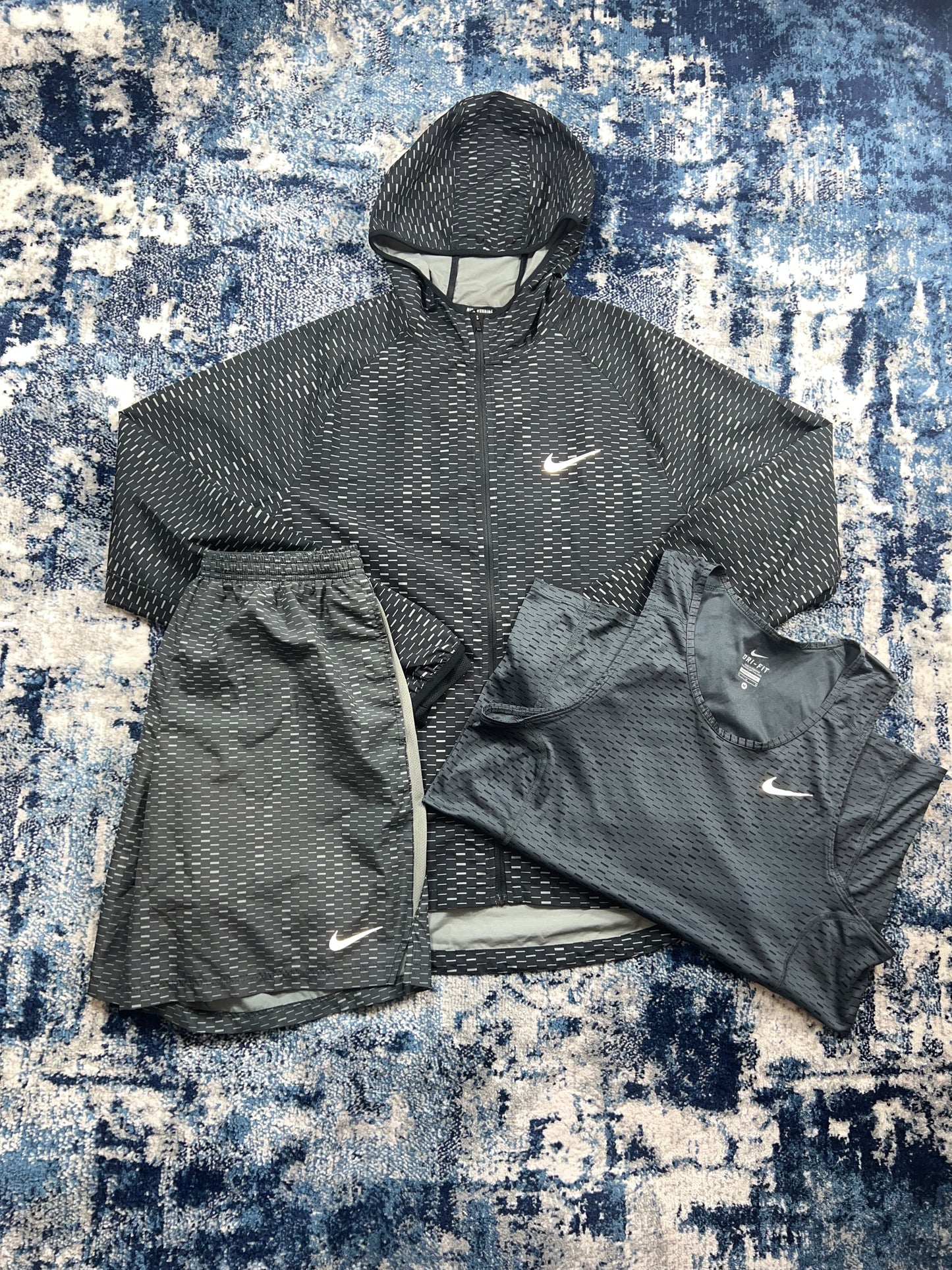 Nike Digital Camo Racer Fuse 3 Piece Tracksuit Set Grey Men’s Medium in Grey, men's Mixed Sizes – front view