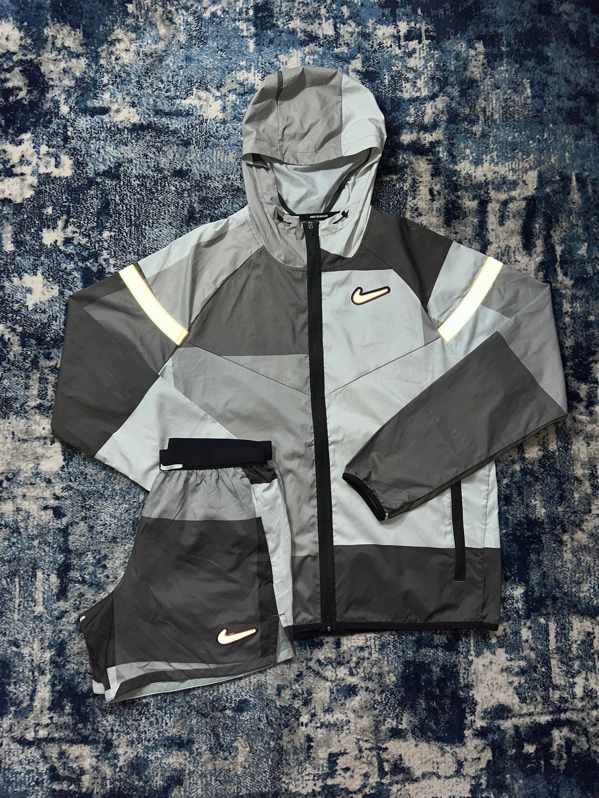 Nike Wild Run Patchwork Windrunner & Flex Stride Shorts Set – Multicolour Patchwork in Multicolour Patchwork, men's Mixed…