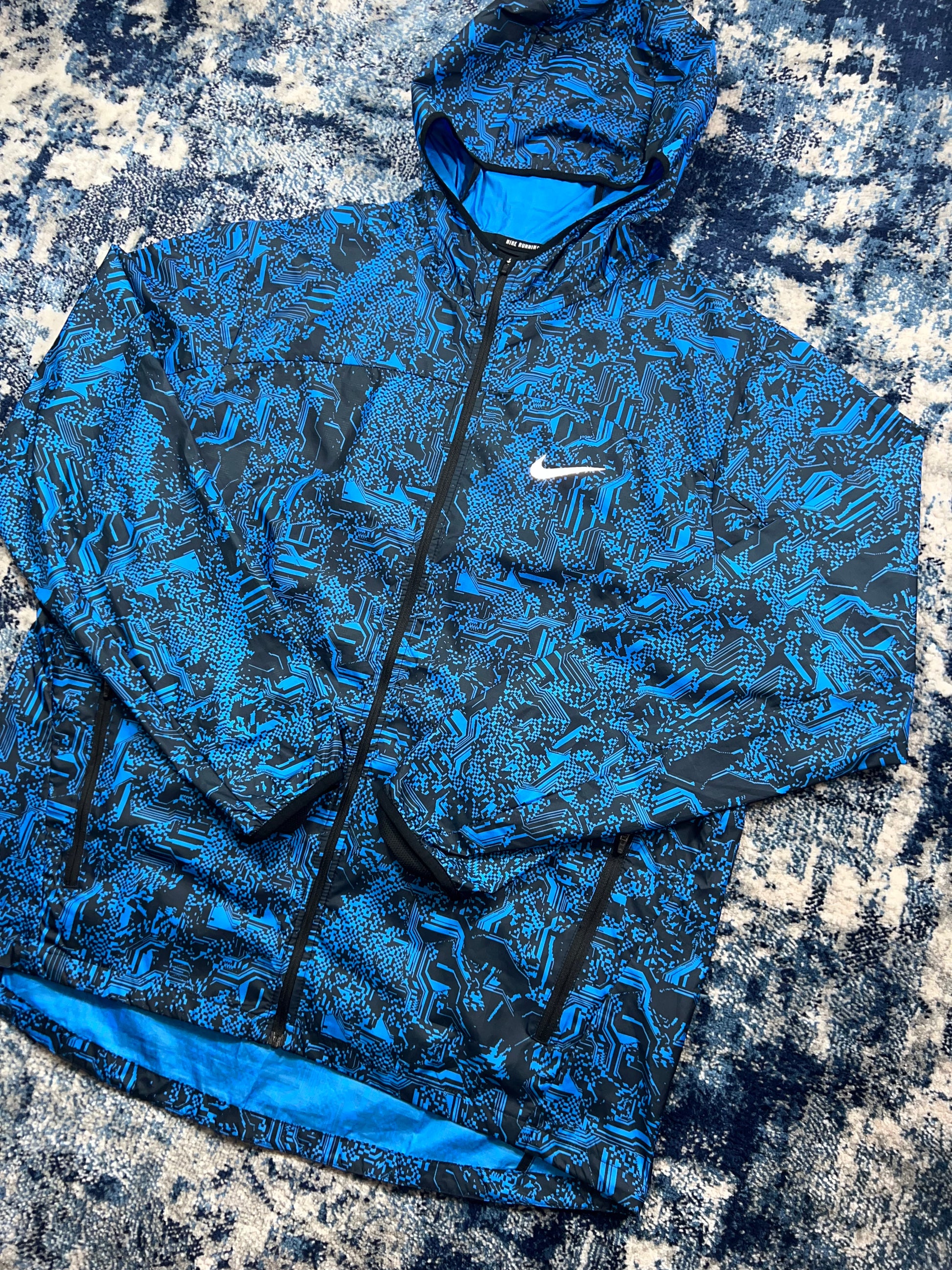 Nike Liquid Camo Glitch Windrunner Jacket Blue Men’s XL in Blue, men's XL – alternate view