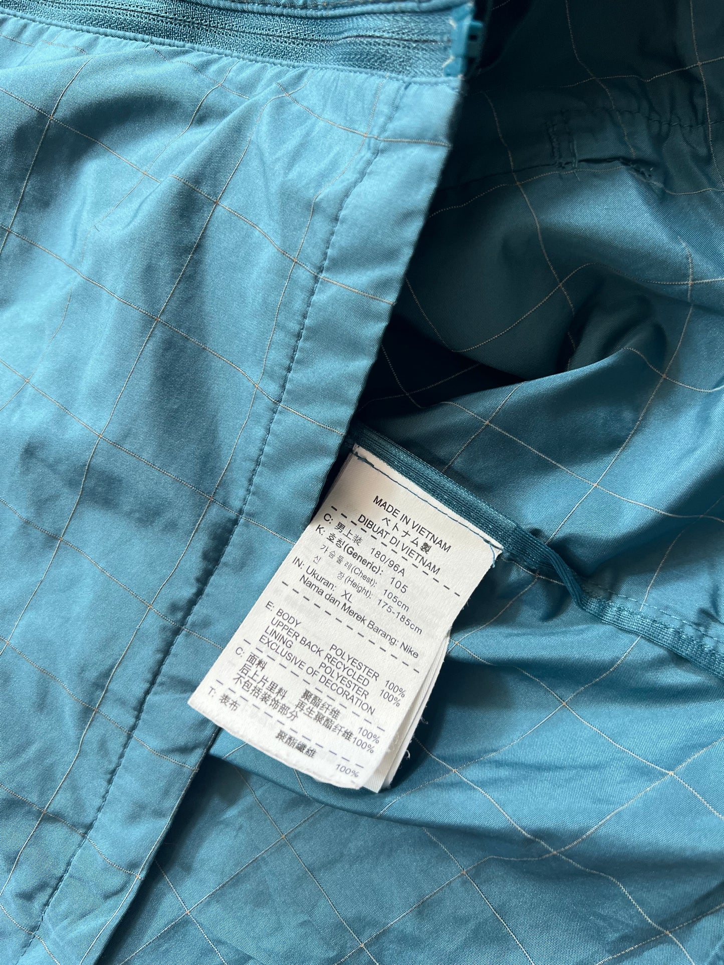 Nike Flash 3M Reflective Windrunner Jacket Dark Green Men’s Large in Dark Green, men's Mixed Sizes – detail view