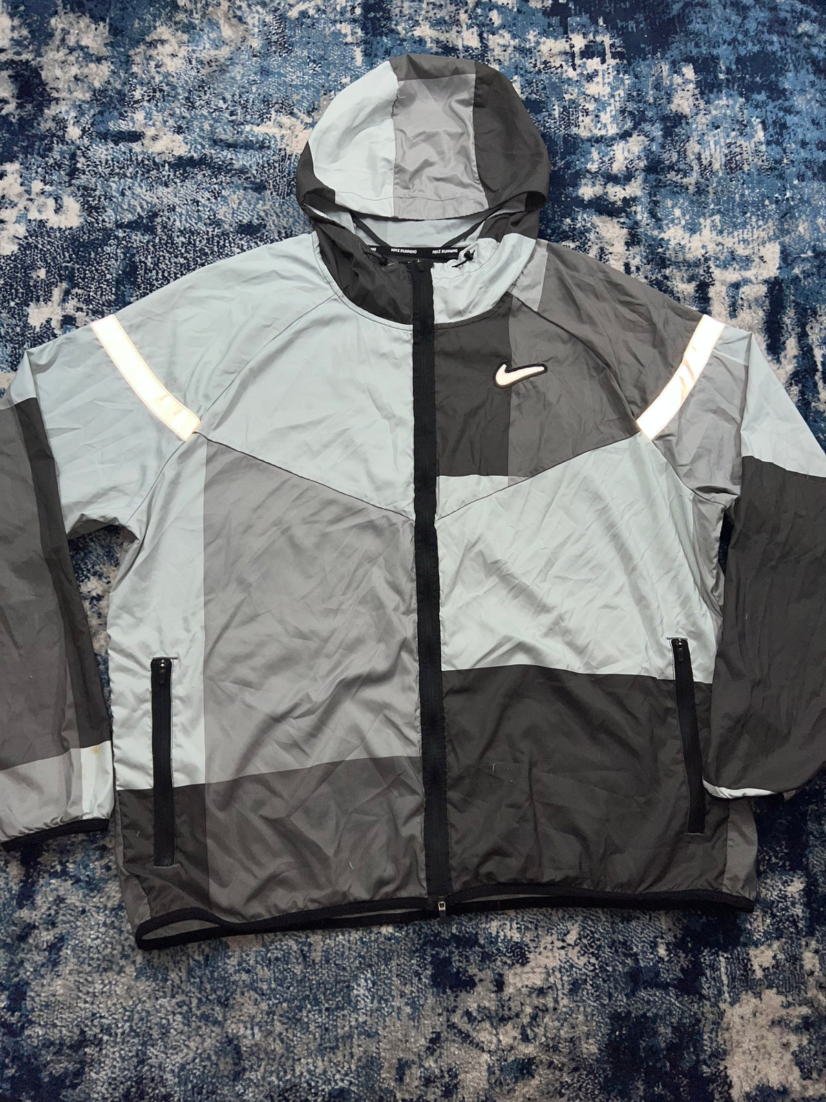 Nike Wild Run Patchwork Windrunner & Flex Stride Shorts Set Grey Black Men’s L/XL – Grey / Black in Grey / Black, men's…