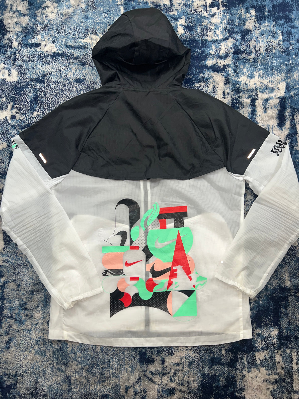 Nike Tokyo Windrunner Jacket Black White Green Men’s Small – Black / White / Green in Black / White / Green, men's Small –…