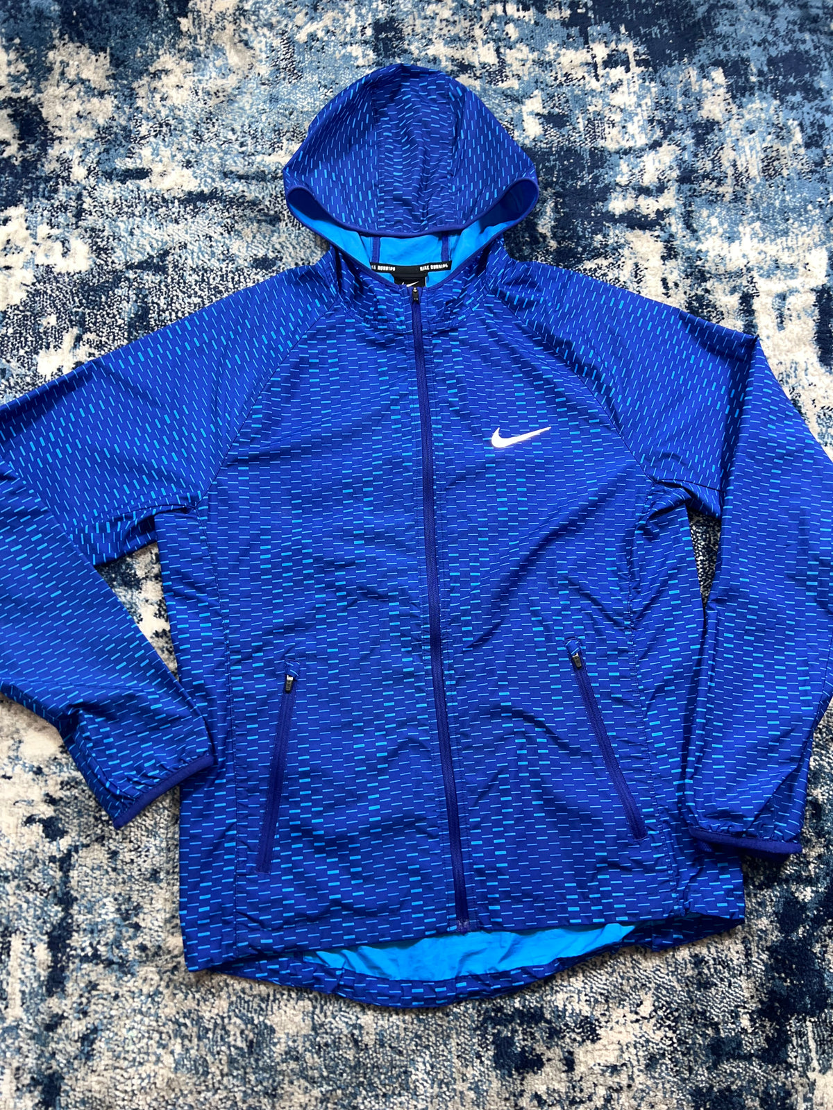 Nike Racer Fuse Digital Dash Windrunner Jacket Royal Blue Men’s Small in Royal Blue, men's Small – detail view