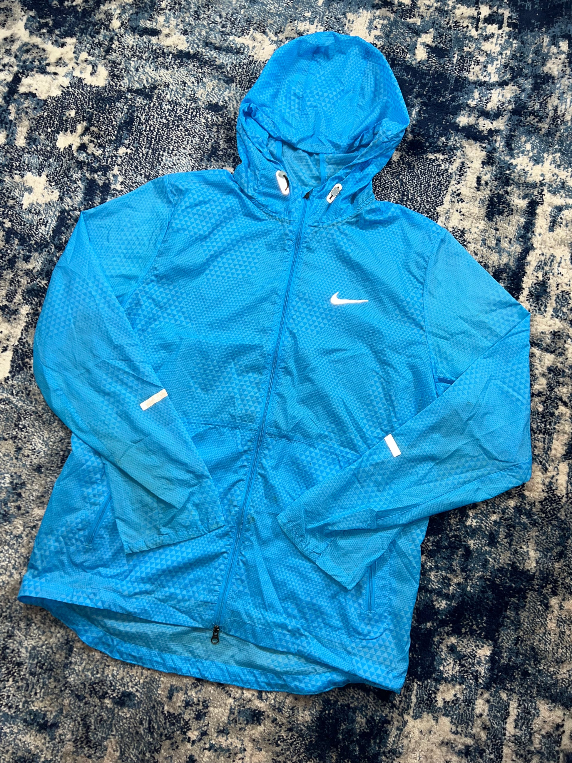 Nike Lightweight Reflective Windrunner Jacket Light Blue Men’s Medium in Light Blue, men's Mixed Sizes – alternate view