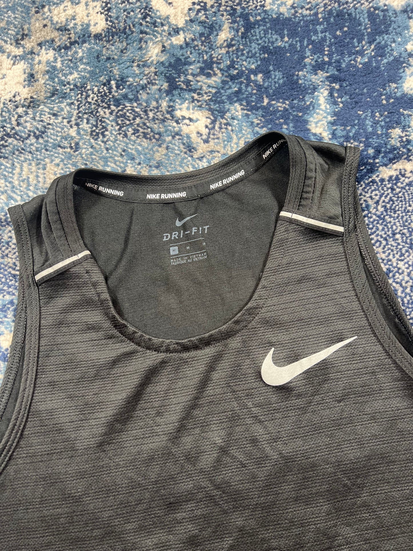 Nike Miler Running Vest Black Reflective Men’s Medium in Black, men's Medium – alternate view