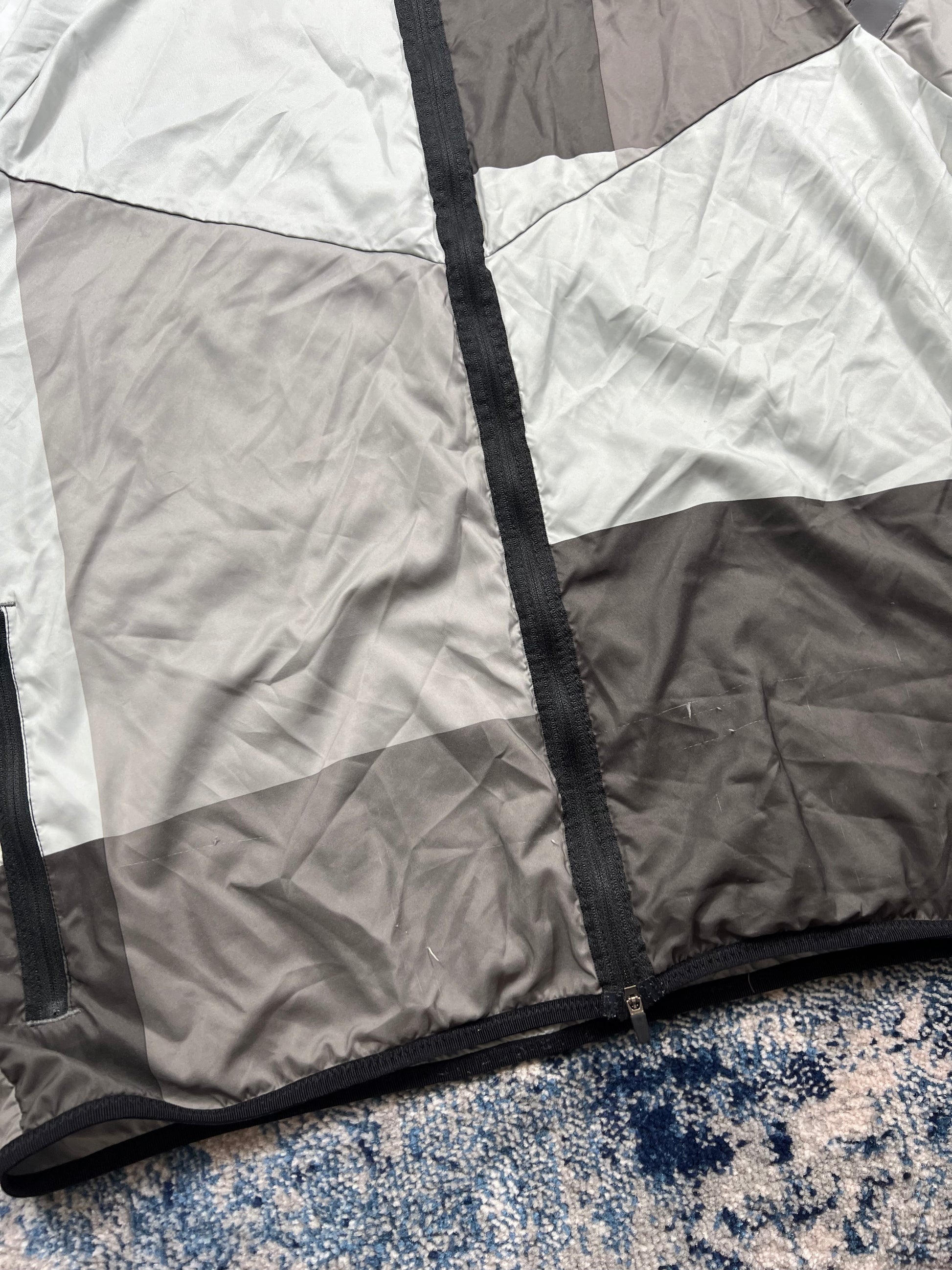 Nike Wild Run Patchwork Windrunner & Flex Stride Shorts Set Grey Black Men’s L/XL – Grey / Black in Grey / Black, men's…