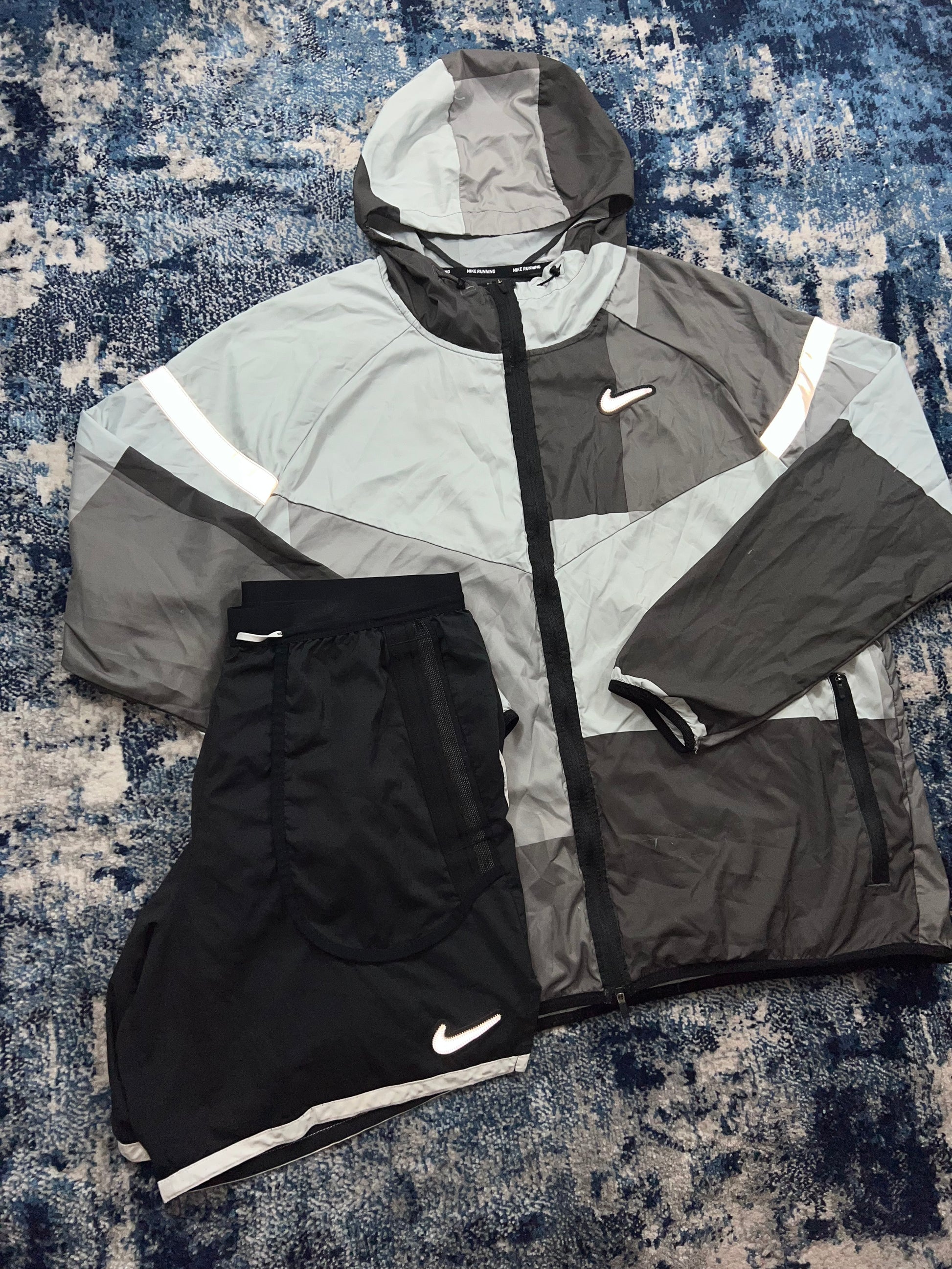 Nike Wild Run Patchwork Windrunner & Flex Stride Shorts Set Grey Black Men’s L/XL – Grey / Black in Grey / Black, men's…