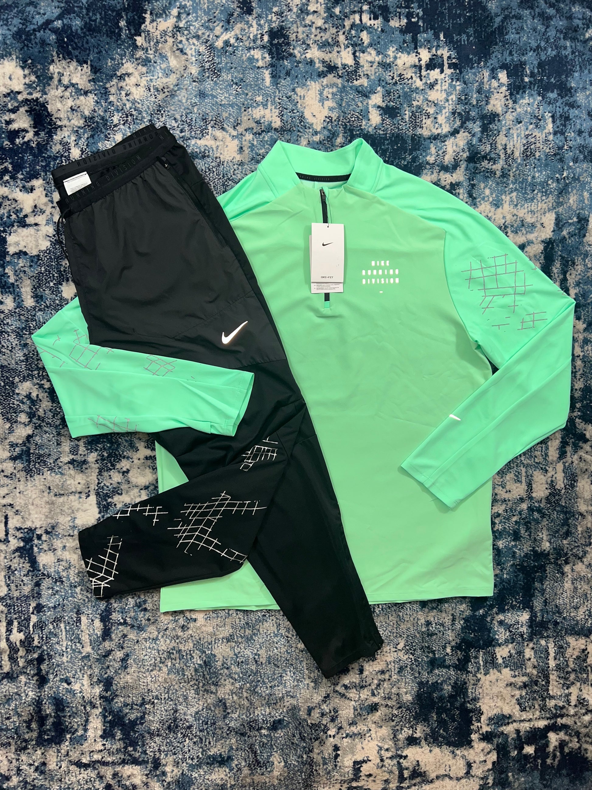 Nike Running Division Spider Web 1/4 Zip Tracksuit Set Mint Green Black – Mint Green / Black in Mint Green / Black, men's…
