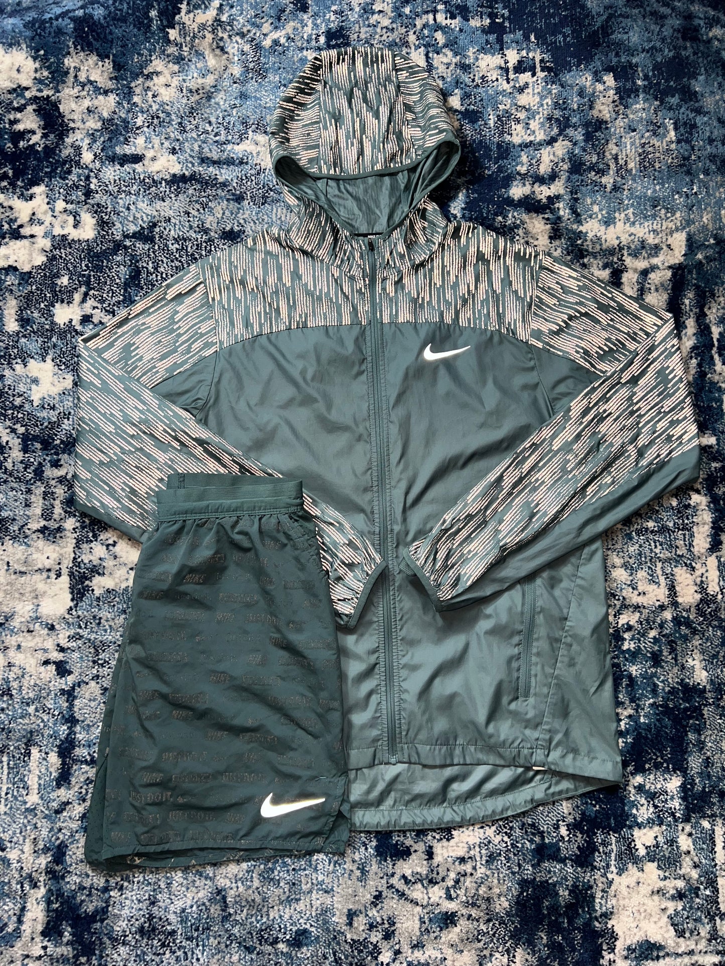 Nike Flash Windrunner & Reflective Just Do It Shorts Running Set Dark Green in Dark Green, men's Mixed Sizes – front view
