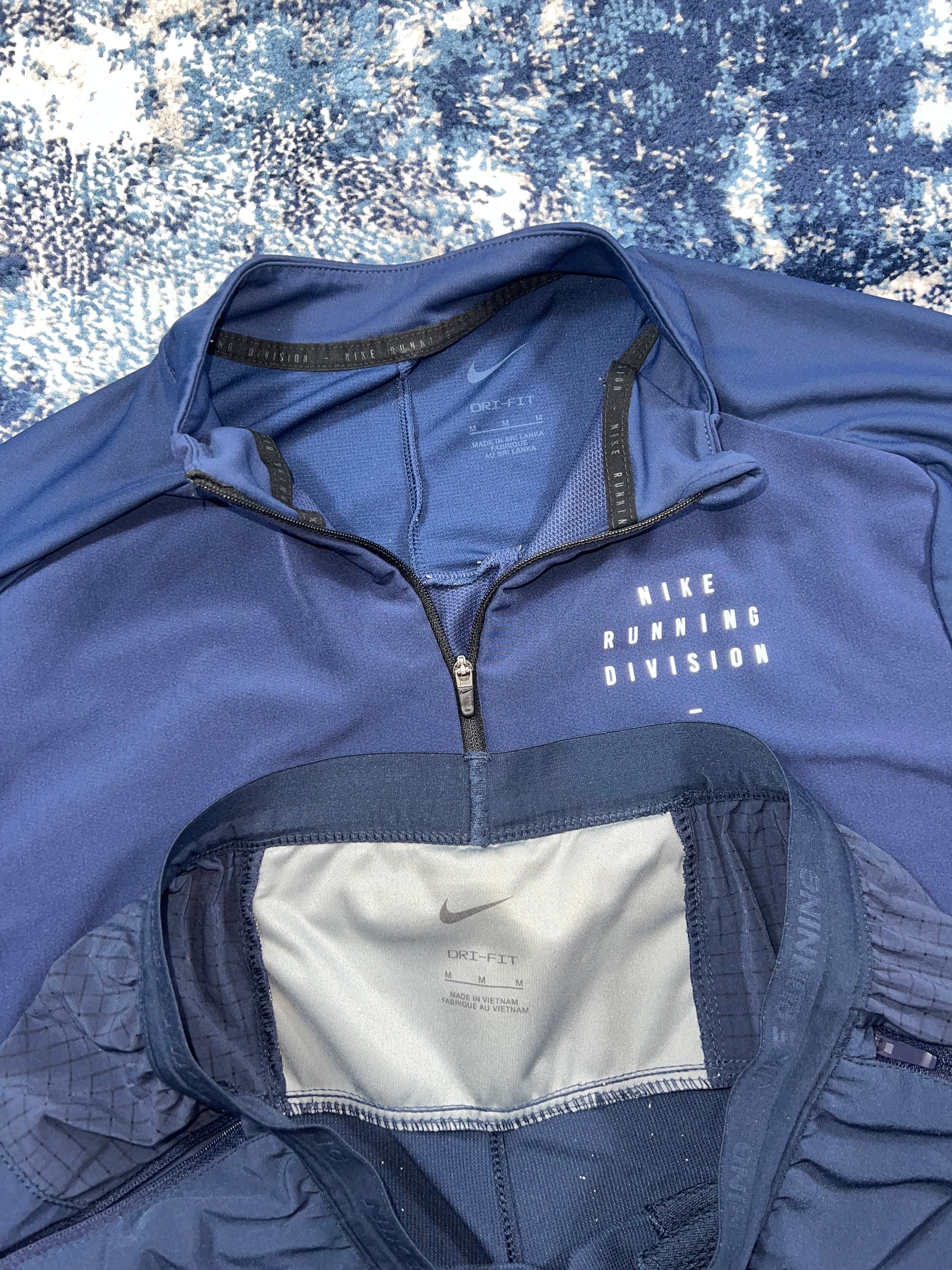 Nike Running Division 1/4 Zip & Phenom Elite Bottoms Tracksuit Set Navy Men’s Medium – Navy Blue in Navy Blue, men's Medium…