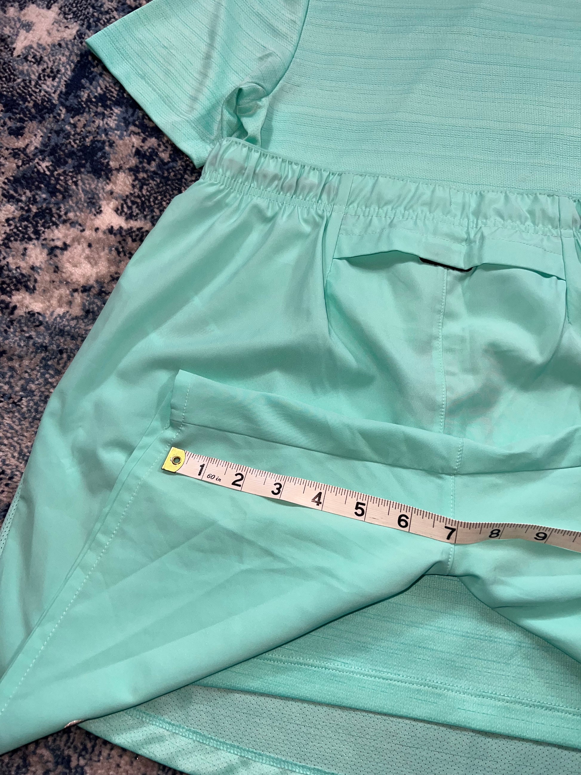 Nike Miler T-Shirt & Challenger Shorts Running Set Mint Green Men’s Small – Hyper Turquoise / Mint Green in Hyper Turquoise…
