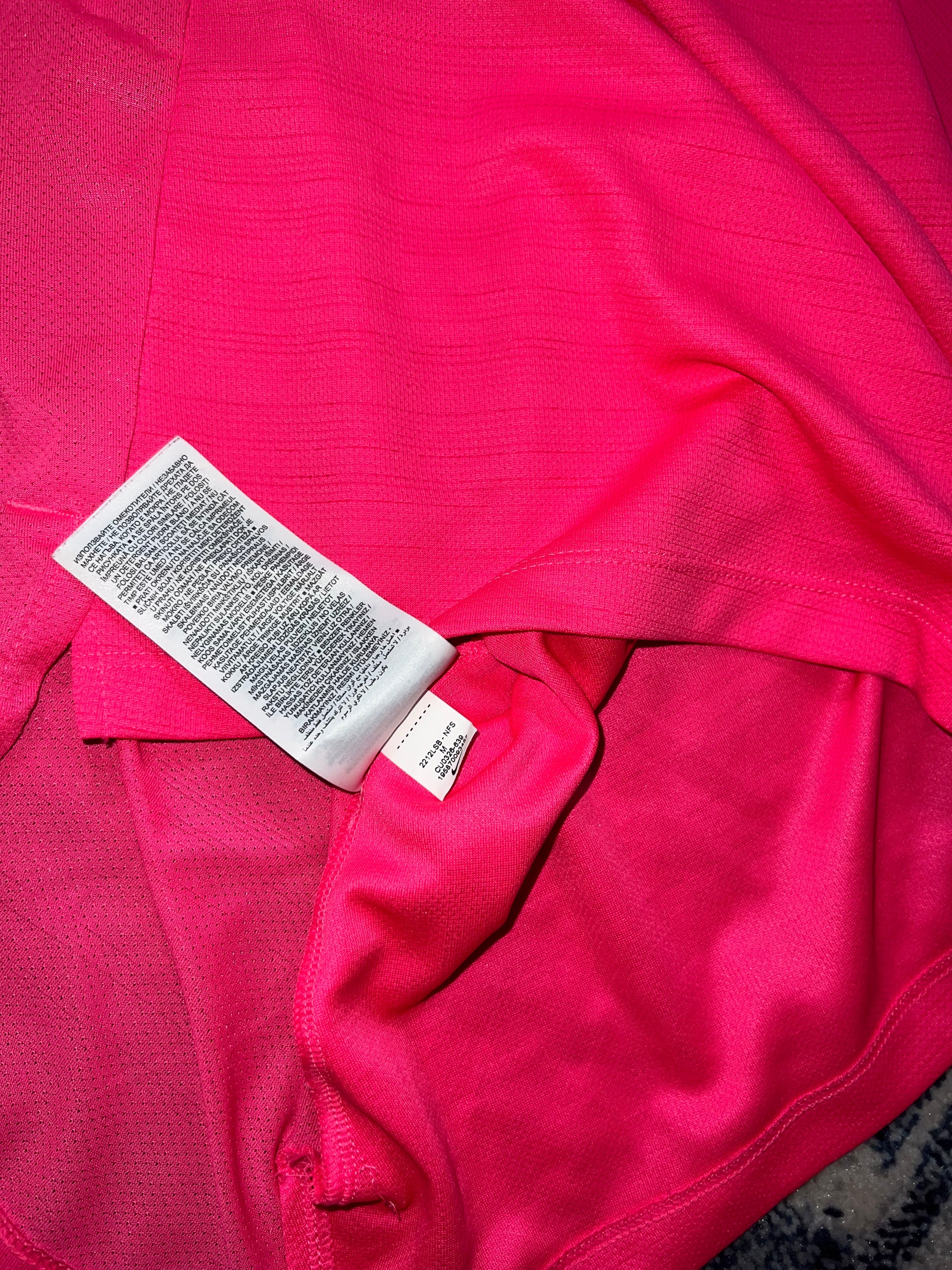 Nike Miler T-Shirt & Flex Stride Shorts Running Gym Set OG Hot Pink – Men's Medium in OG Hot Pink, men's Medium – detail view