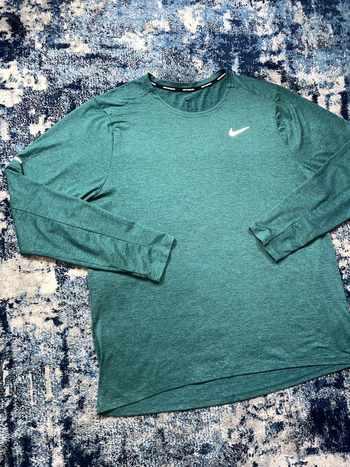 Nike Running Element Crew Neck Jumper Teal Green Reflective Men’s XL in Teal Green, men's XL – alternate view