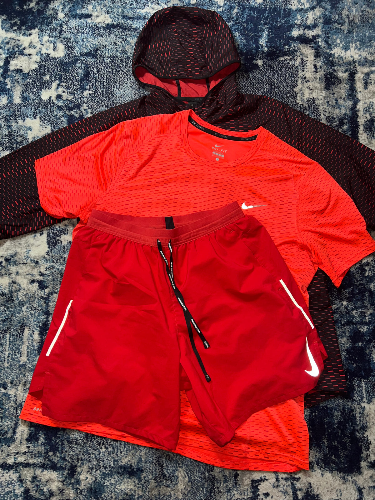 Nike Racer Fuse Digital Camo 3 Piece Tracksuit Running Set Red in Red, men's Mixed Sizes – detail view