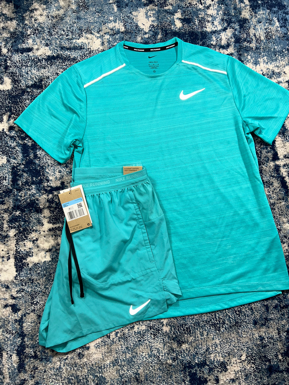 Nike Miler Dri-FIT T-Shirt & Flex Stride Shorts Running Set Dusty Cactus Blue – Men's Medium in Dusty Cactus Blue, men's…