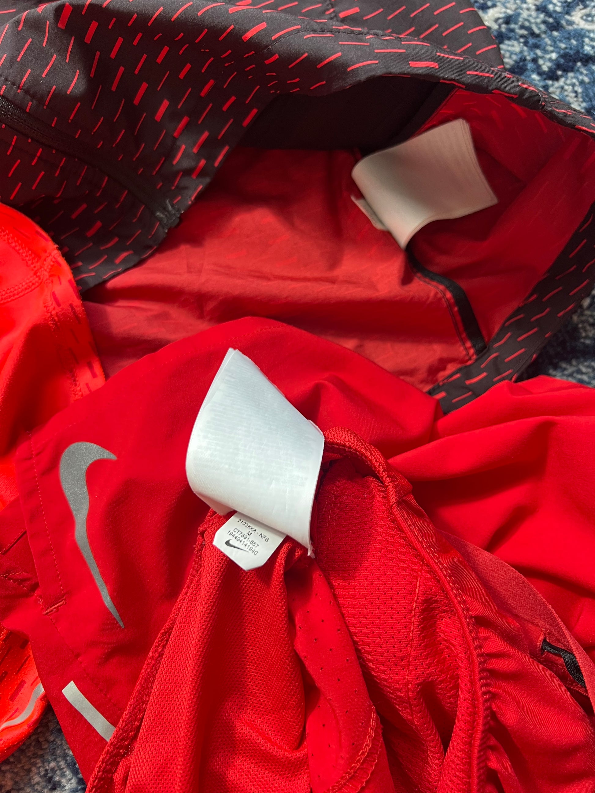 Nike Racer Fuse Digital Camo 3 Piece Tracksuit Running Set Red in Red, men's Mixed Sizes – detail view