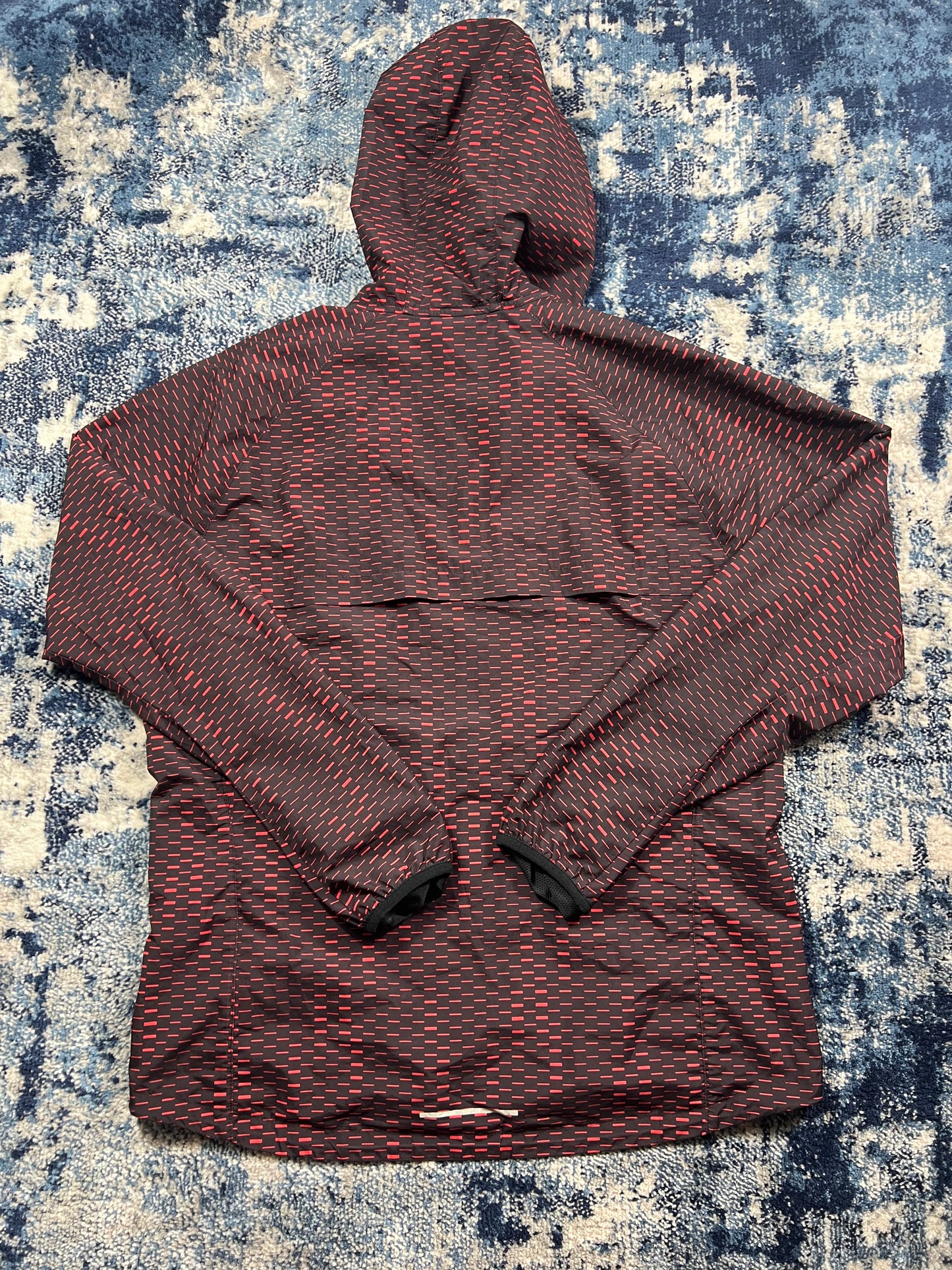 Nike Racer Fuse Digital Dash Windrunner Jacket Red Black Men’s Large – Red / Black in Red / Black, men's Large – detail view