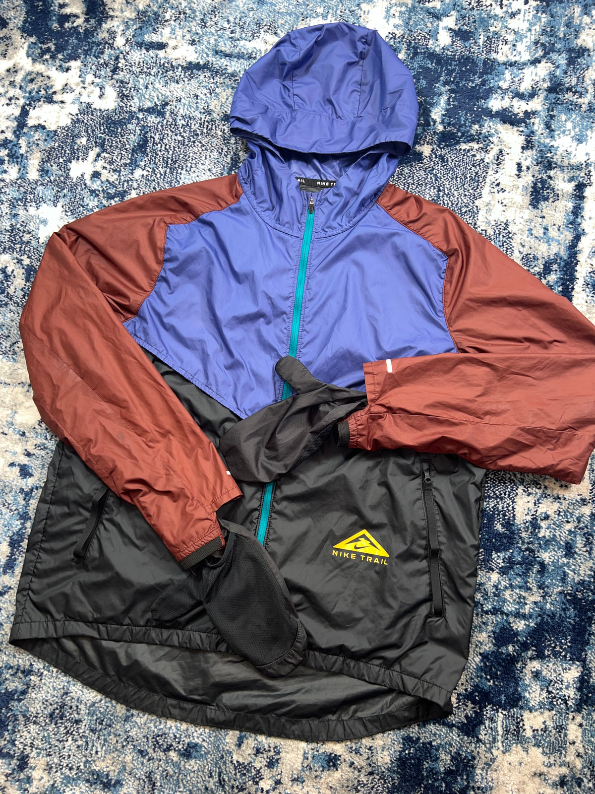 Nike Trail Storm-FIT Windrunner Jacket Burgundy Black Men’s Large – Burgundy / Black in Burgundy / Black, men's Large –…