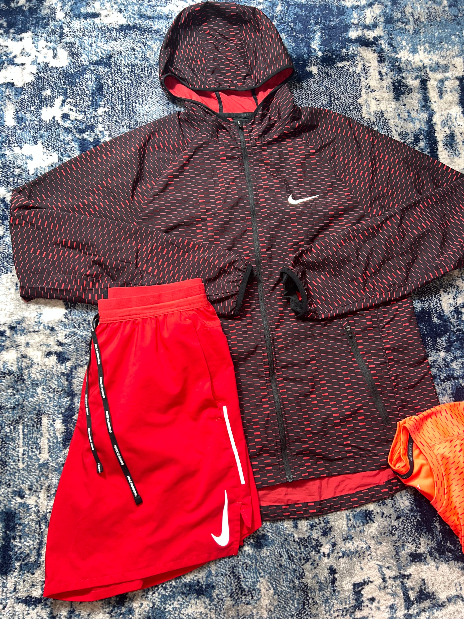 Nike Racer Fuse Digital Camo 3 Piece Tracksuit Running Set Red in Red, men's Mixed Sizes – alternate view