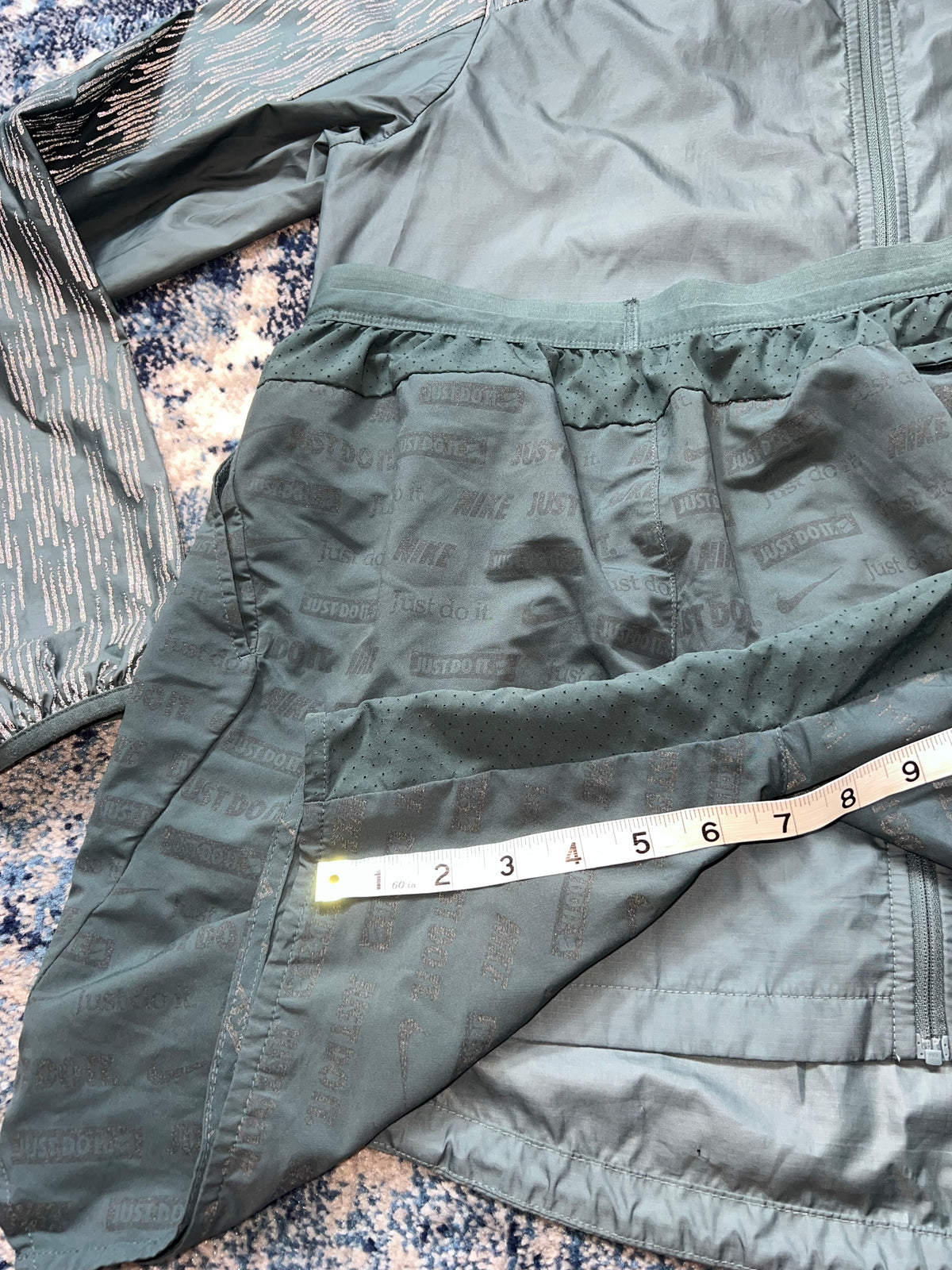 Nike Flash Windrunner & Reflective Just Do It Shorts Running Set Dark Green in Dark Green, men's Mixed Sizes – detail view