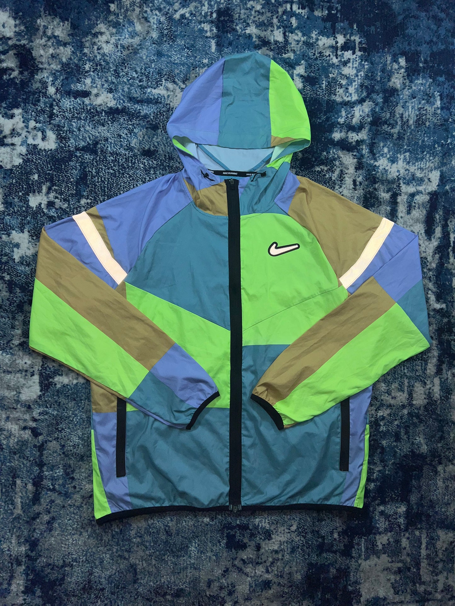 Nike Wild Run Patchwork Windrunner Jacket Neon Blue Men’s Large – Neon / Blue in Neon / Blue, men's Mixed Sizes – front view