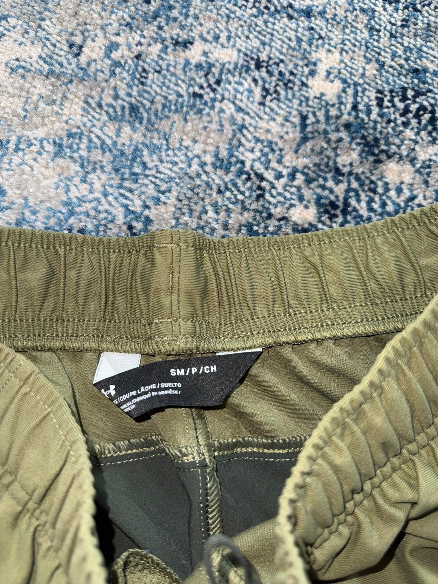 Under Armour Khaki Green Shorts – Green / Khaki, Men's Small in Green / Khaki, men's Small – detail view