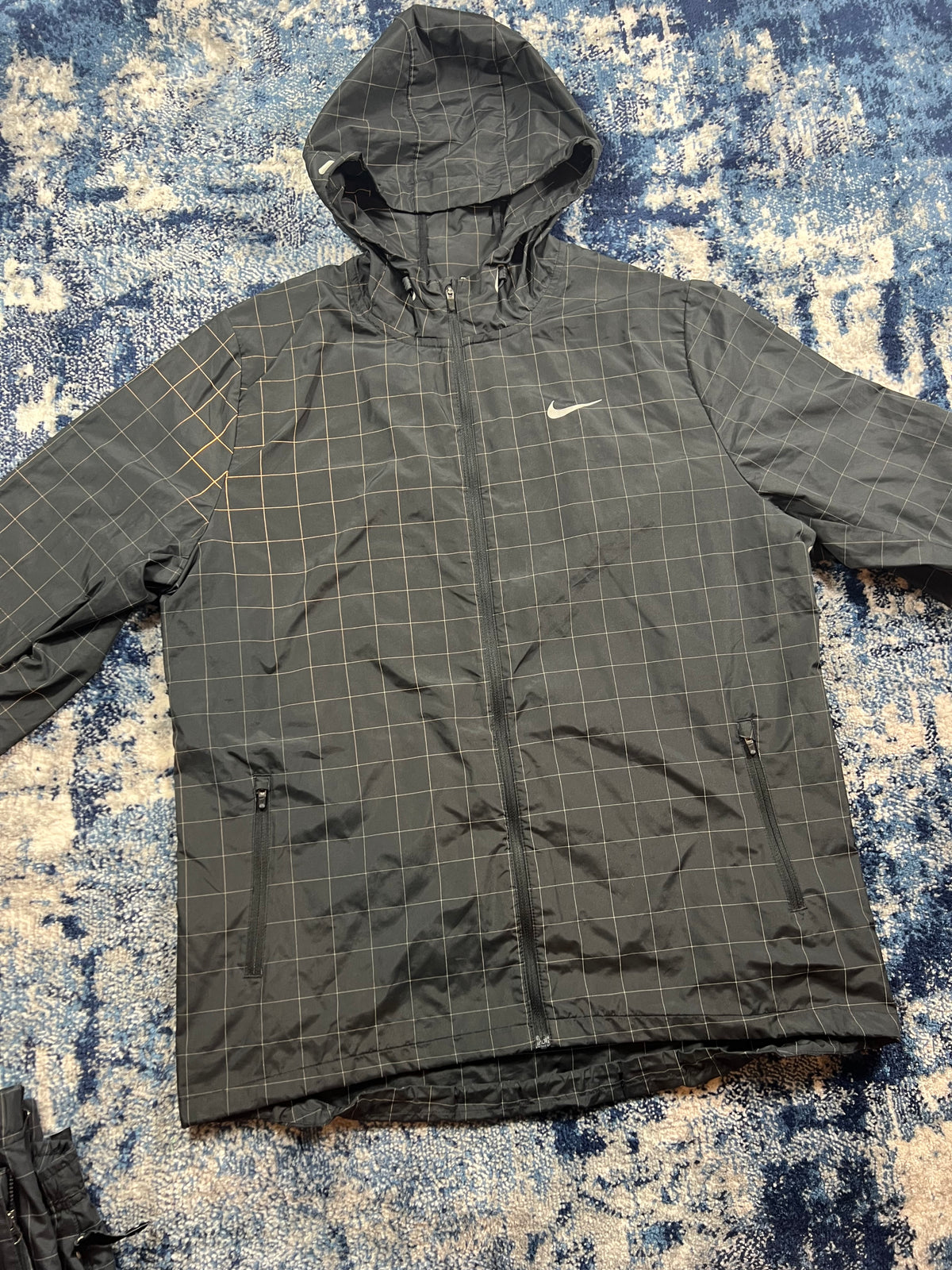 Nike 3M Reflective Windrunner & Lab Tracksuit Bottoms Set Black Men’s Large in Black, men's Large – detail view