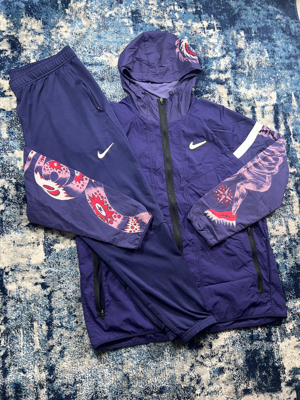 Nike Wild Run Purple Dragon Windrunner & Dri-FIT Bottoms Tracksuit Set – Purple / Multicolour in Purple / Multicolour…