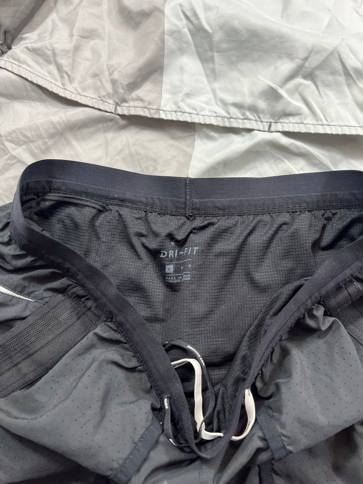 Nike Wild Run Patchwork Windrunner & Flex Stride Shorts Set Grey Black Men’s L/XL – Grey / Black in Grey / Black, men's…