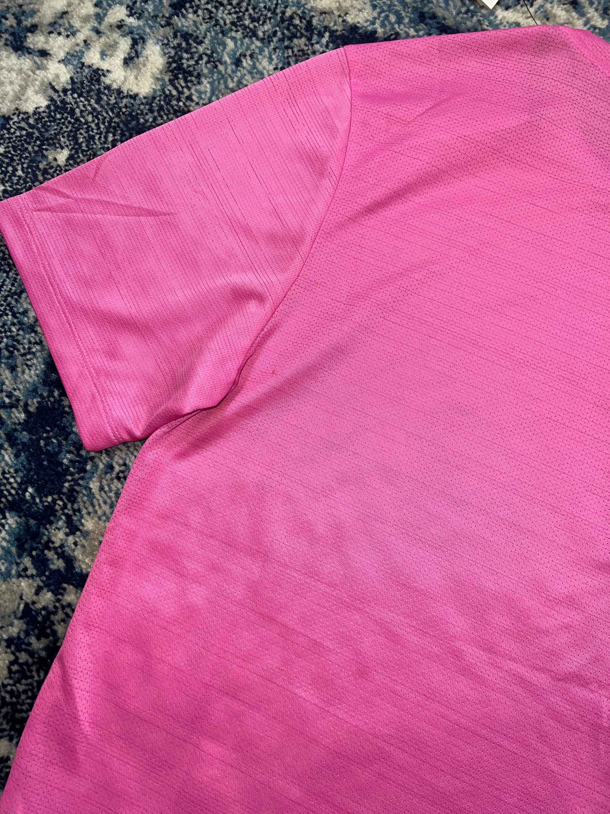 Nike Miler Dri-FIT Running T-Shirt – Playful Pink – Men's Small in Playful Pink, men's Small – detail view