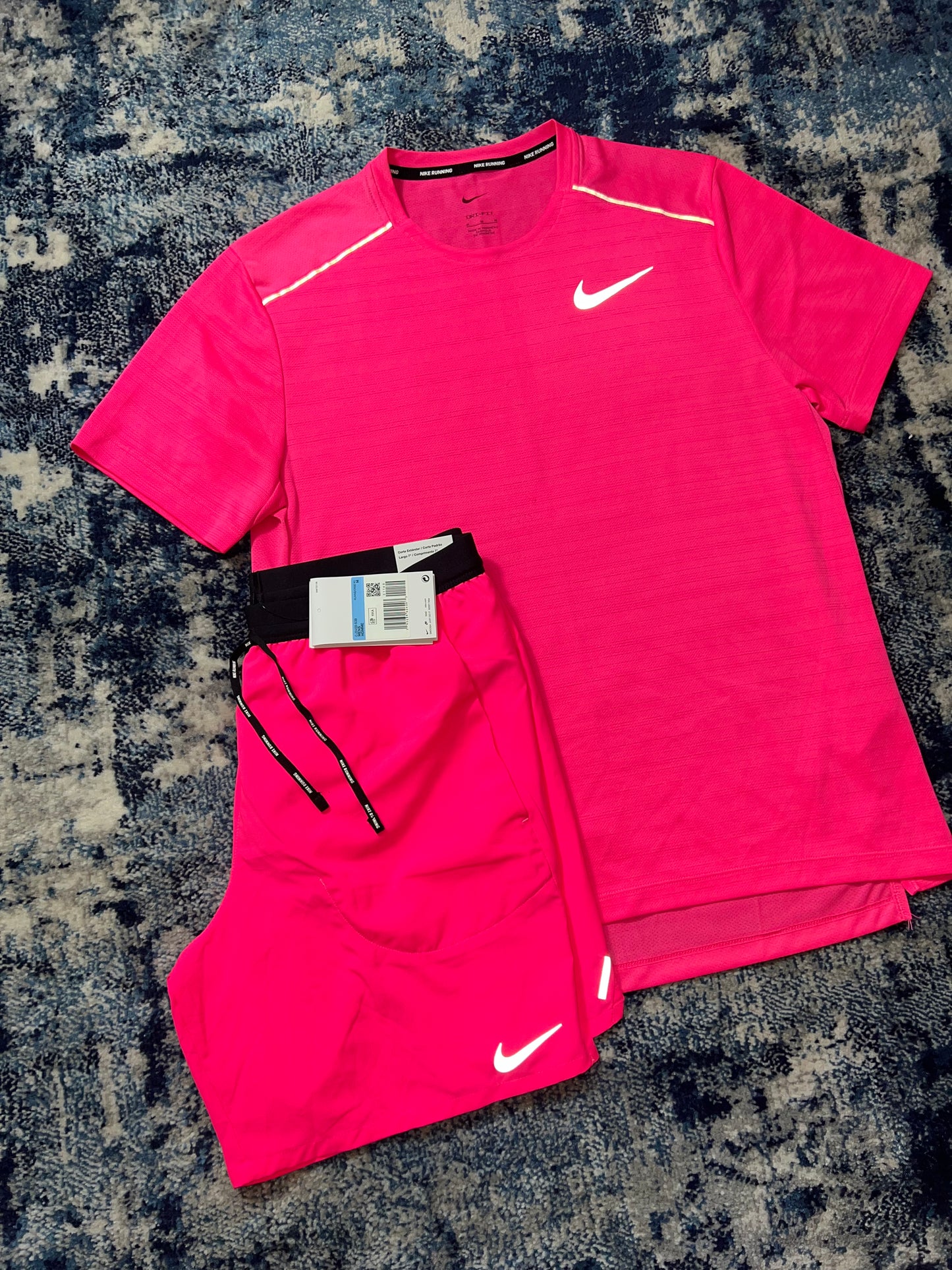 Nike Miler T-Shirt & Flex Stride Shorts Running Gym Set OG Hot Pink – Men's Medium in OG Hot Pink, men's Medium – alternate…