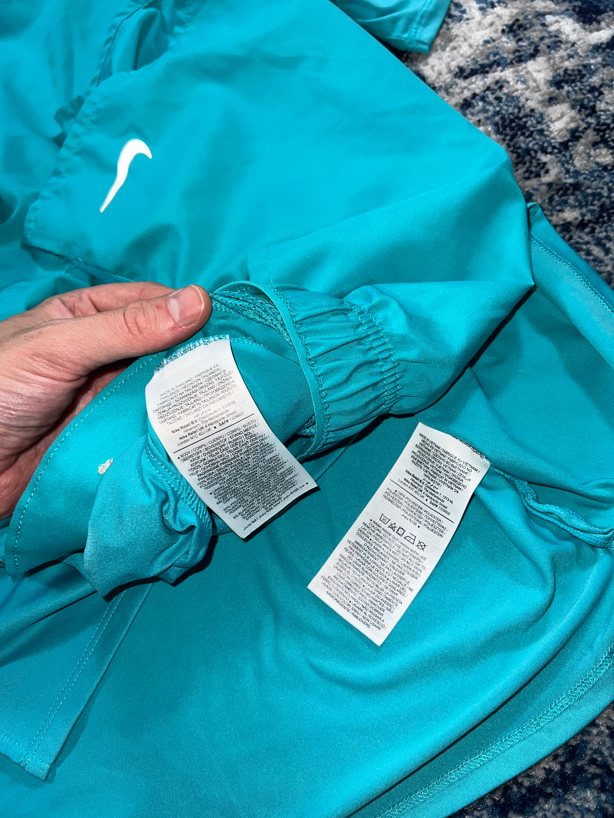 Nike Stride Dri-FIT ADV T-Shirt & Challenger 7” Shorts Set Dusty Cactus – Dusty Cactus / Blue / Green, Men's Large in Dusty…