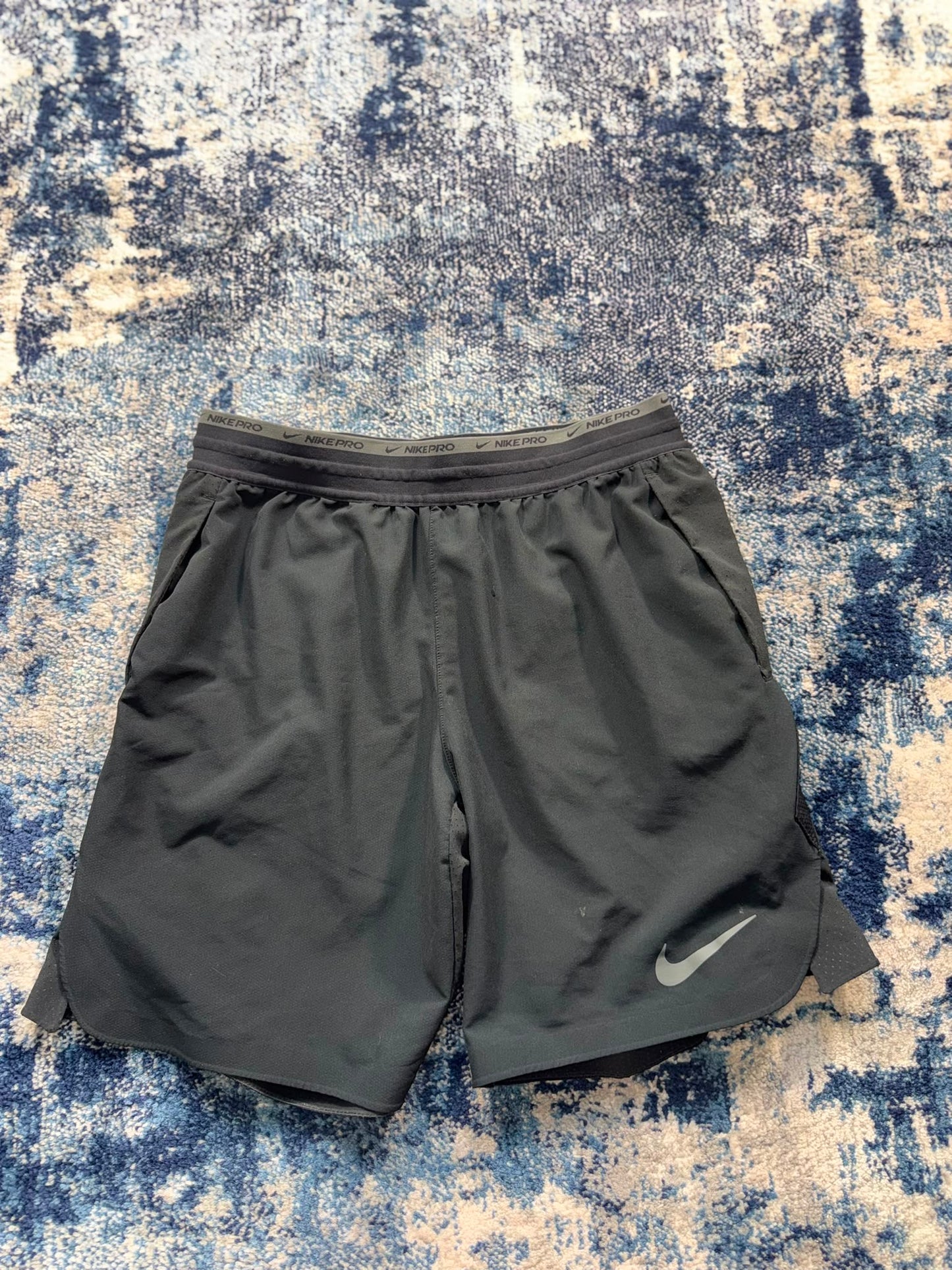 Nike Pro Dri-FIT 8” Shorts Black Grey Men’s Small – Black / Grey in Black / Grey, men's Small – detail view
