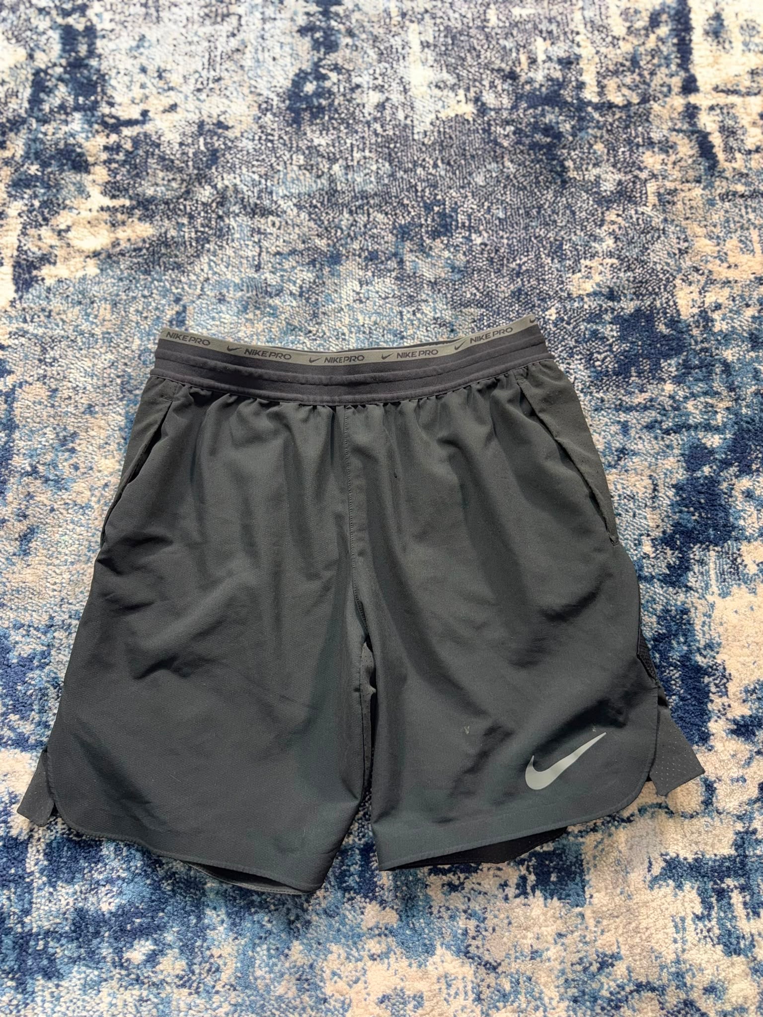 Nike Pro Dri-FIT 8” Shorts Black Grey Men’s Small – Black / Grey in Black / Grey, men's Small – detail view