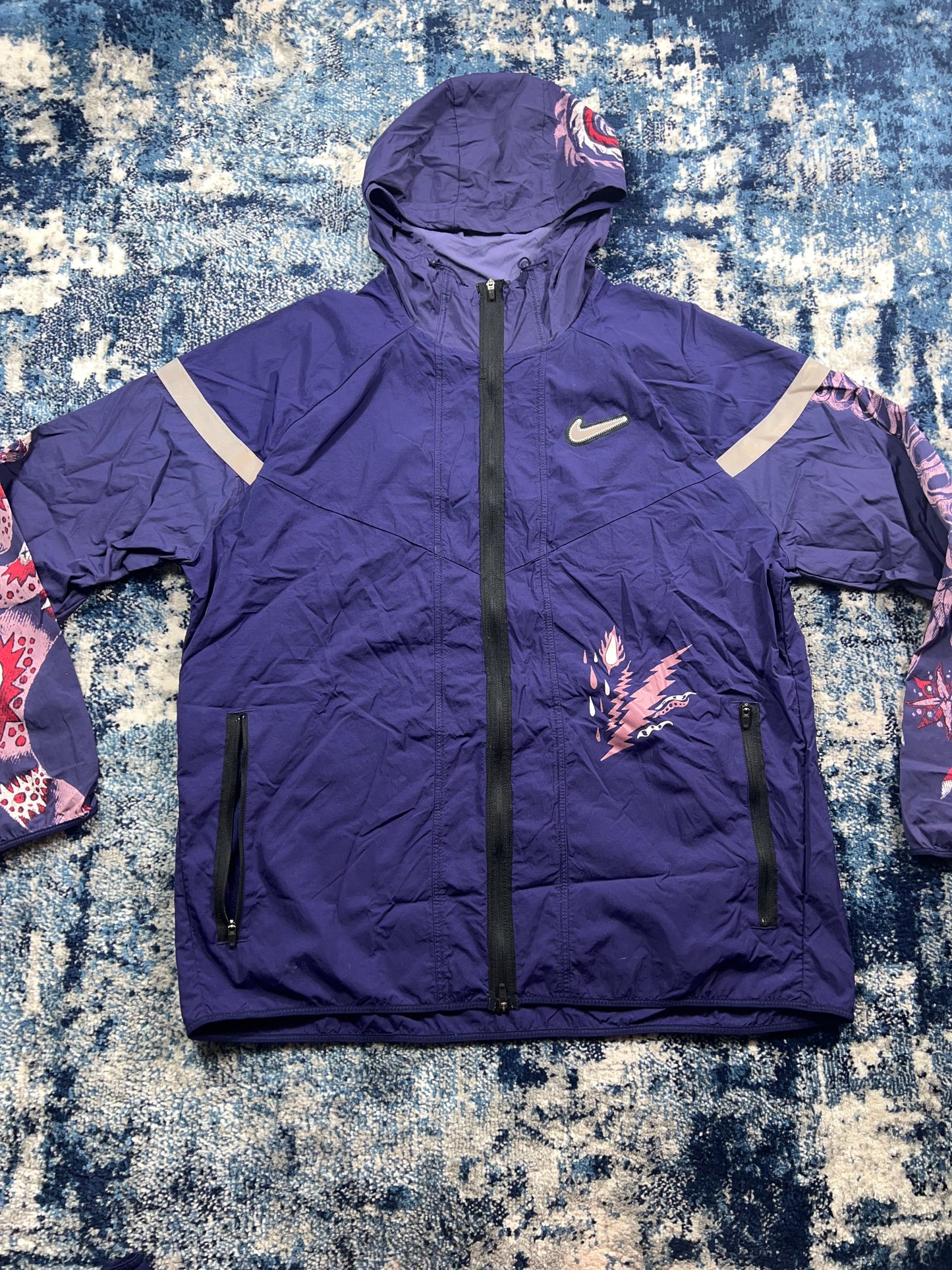 Nike Wild Run Purple Dragon Windrunner & Dri-FIT Bottoms Tracksuit Set – Purple / Multicolour in Purple / Multicolour…