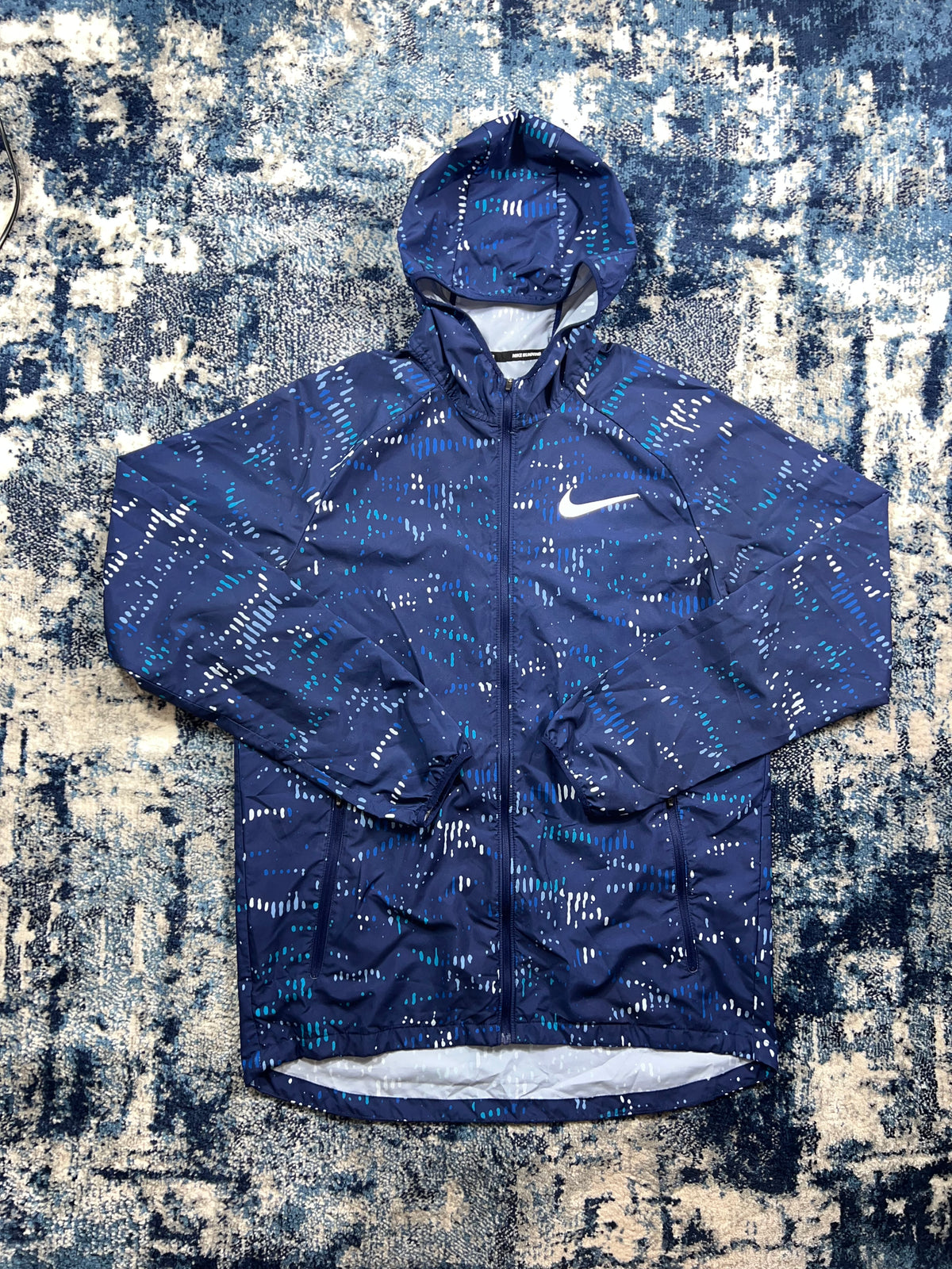 Nike Digital Windrunner Jacket Blue Reflective Medium Men’s Running Festival in Blue, men's Medium – front view