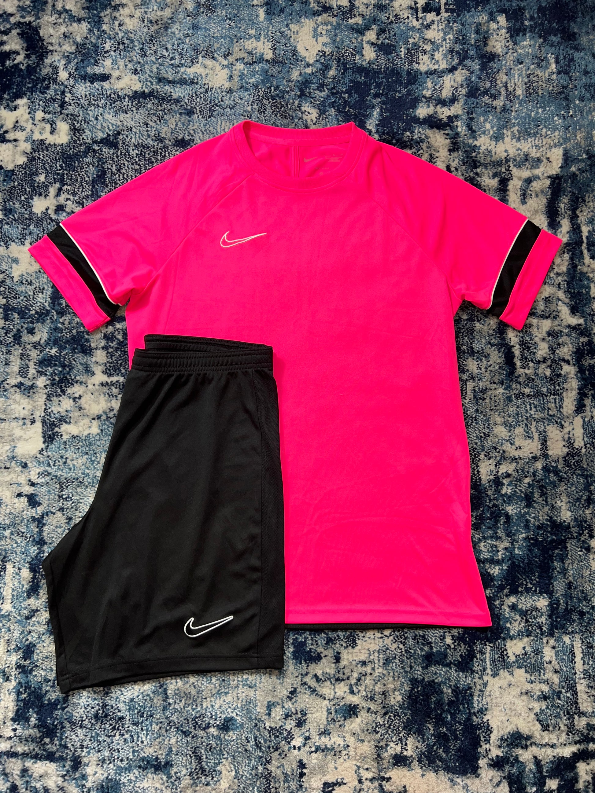 Nike Dri-FIT Academy T-Shirt & Shorts Training Set Pink Black Men’s Large – Pink / Black in Pink / Black, men's Large –…