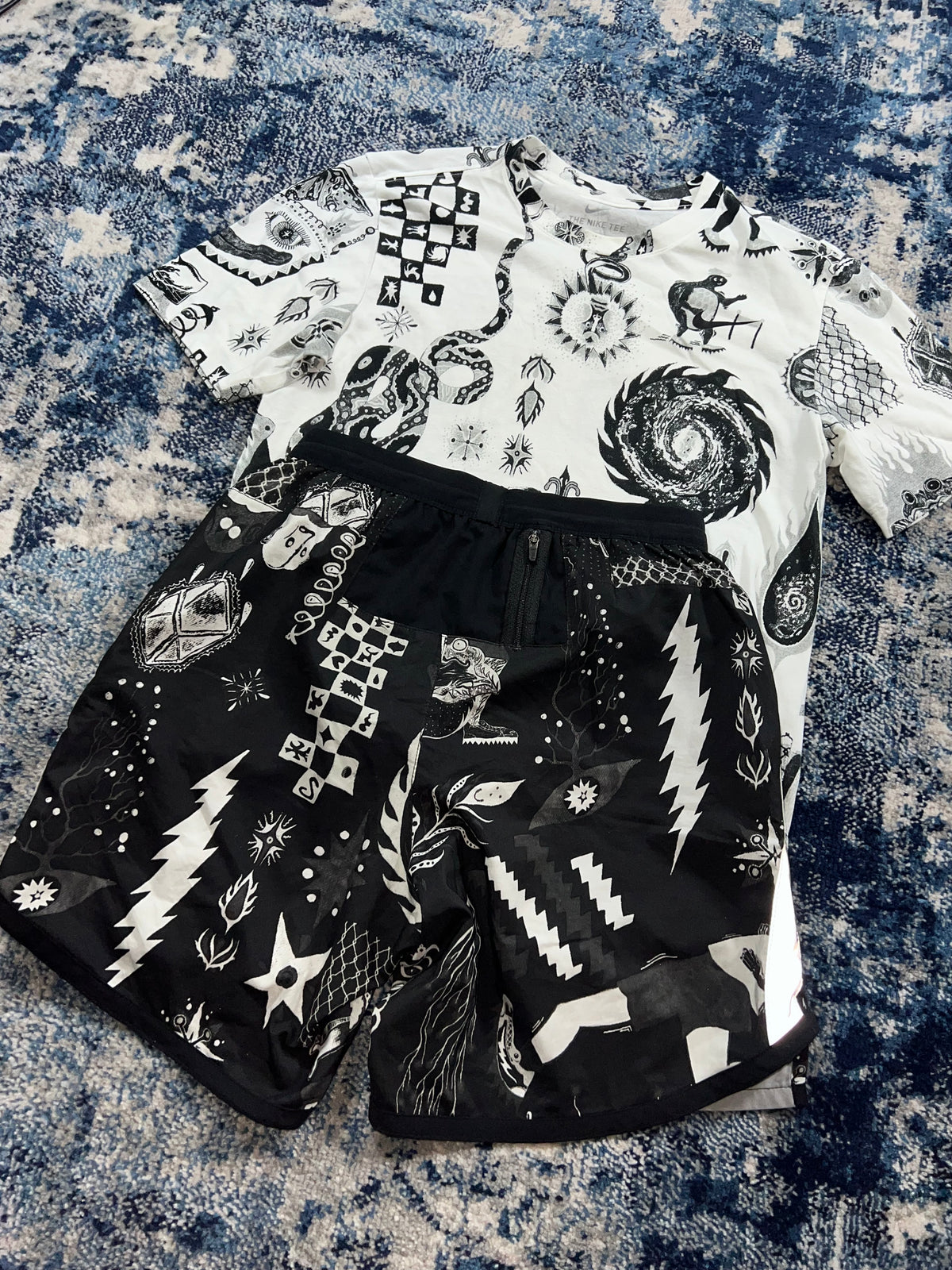 Nike Wild Run Dragon Dri-FIT T-Shirt & Flex Stride Shorts Set – Multicolour Print in Multicolour Print, men's Mixed Sizes –…