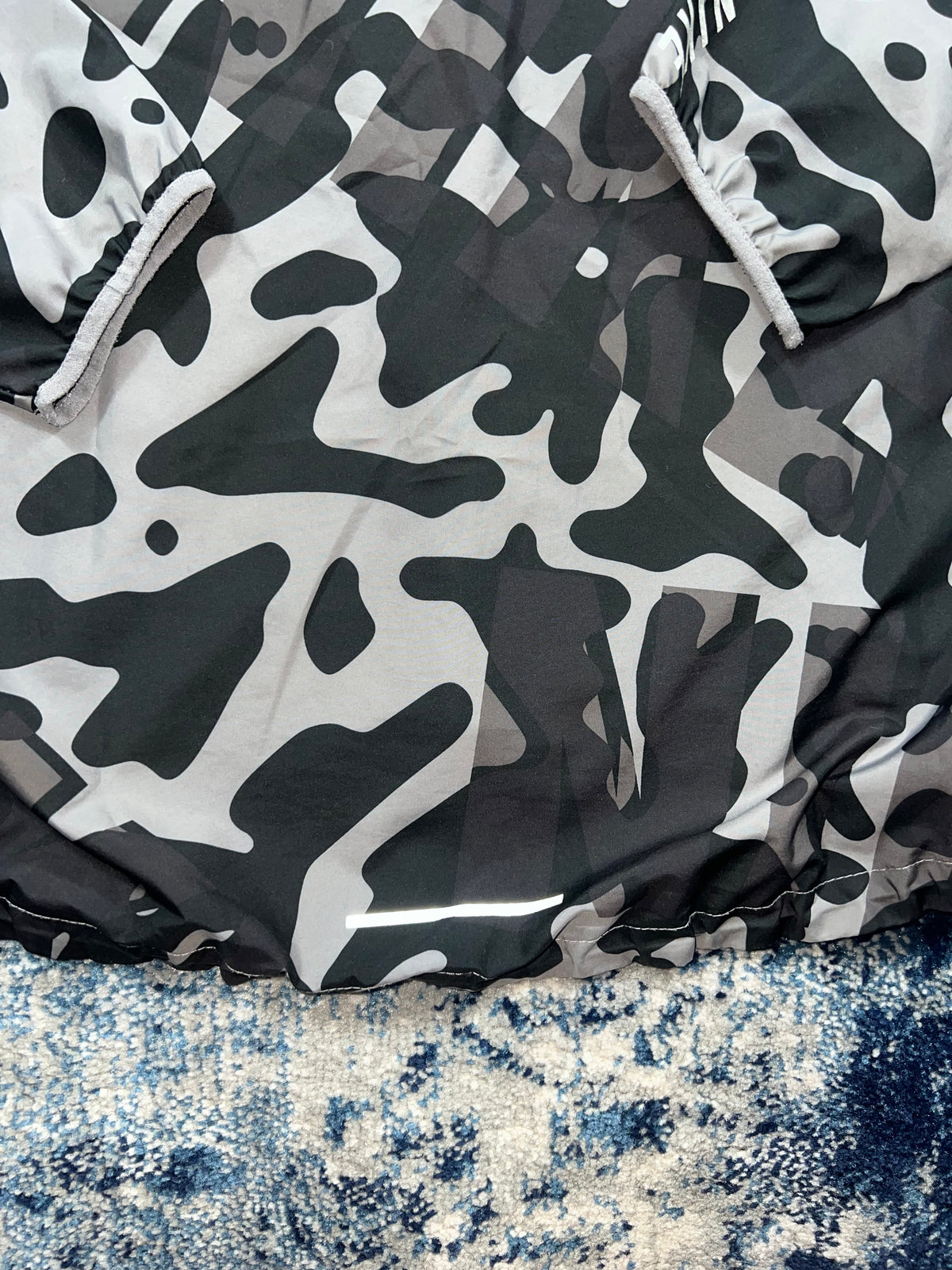 Nike Camo Reflective Windrunner Jacket Grey Black Men’s Small – Grey / Black in Grey / Black, men's Small – detail view