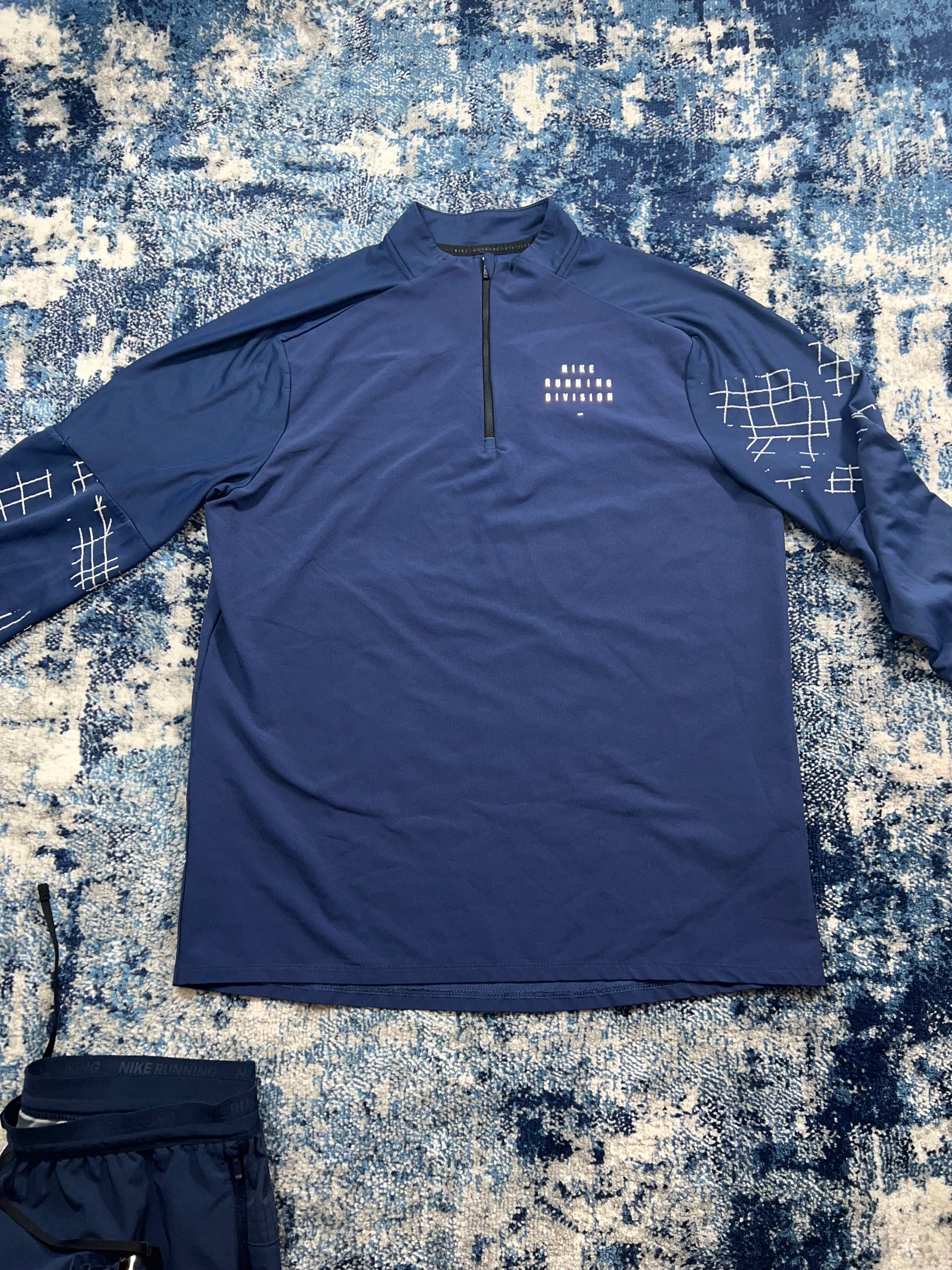 Nike Running Division 1/4 Zip & Phenom Elite Bottoms Tracksuit Set Navy Men’s Medium – Navy Blue in Navy Blue, men's Medium…