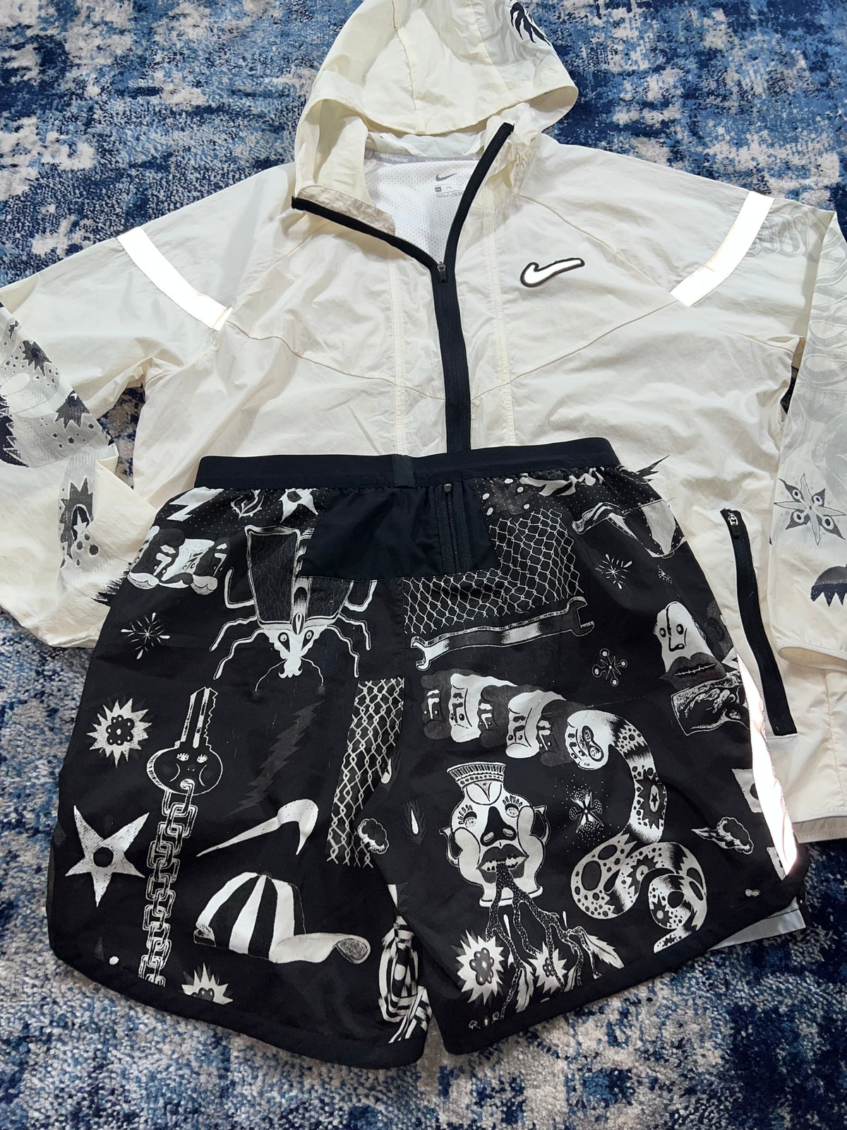Nike Wild Run Dragon Windrunner & Flex Stride Shorts Set White Black – White / Black in White / Black, men's Mixed Sizes –…